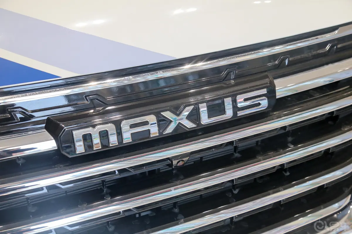 上汽大通MAXUS G20房车旅行家G20 2.0T 手自一体 时光版外观