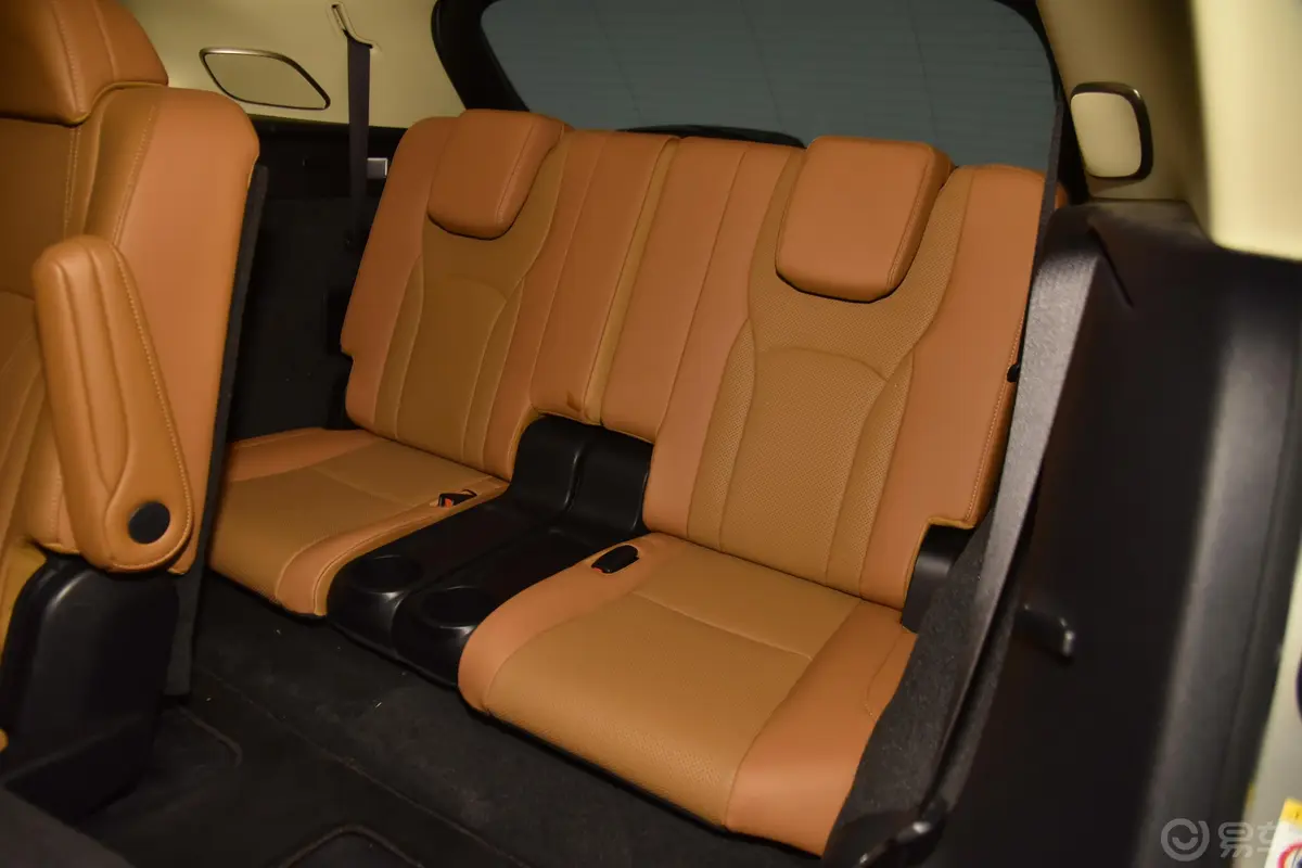 雷克萨斯RX改款 450hL 尊贵版 6座第三排座椅