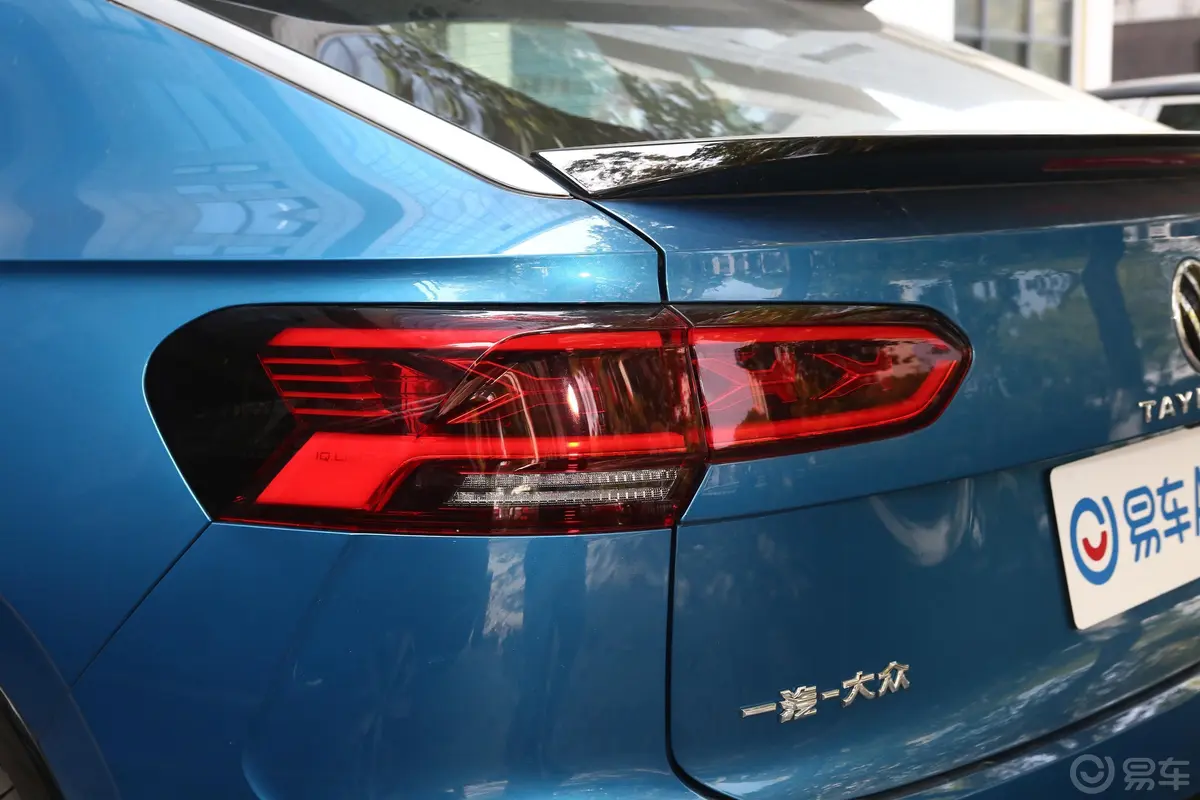 探岳X330TSI 两驱 尊贵智联版外观