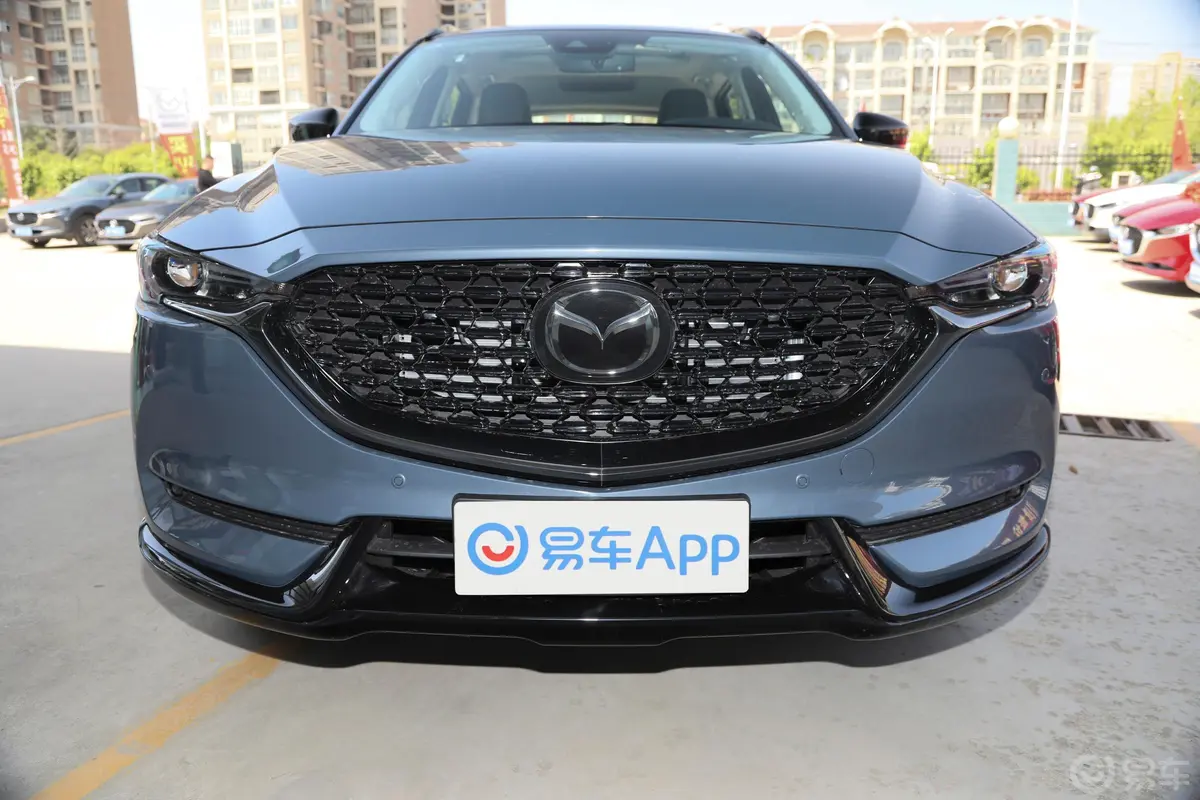 马自达CX-52.0L 手自一体 两驱 黑骑士版外观