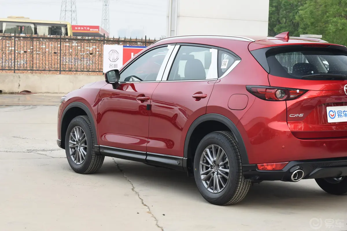 马自达CX-52.0L 手自一体 两驱 智尊型外观