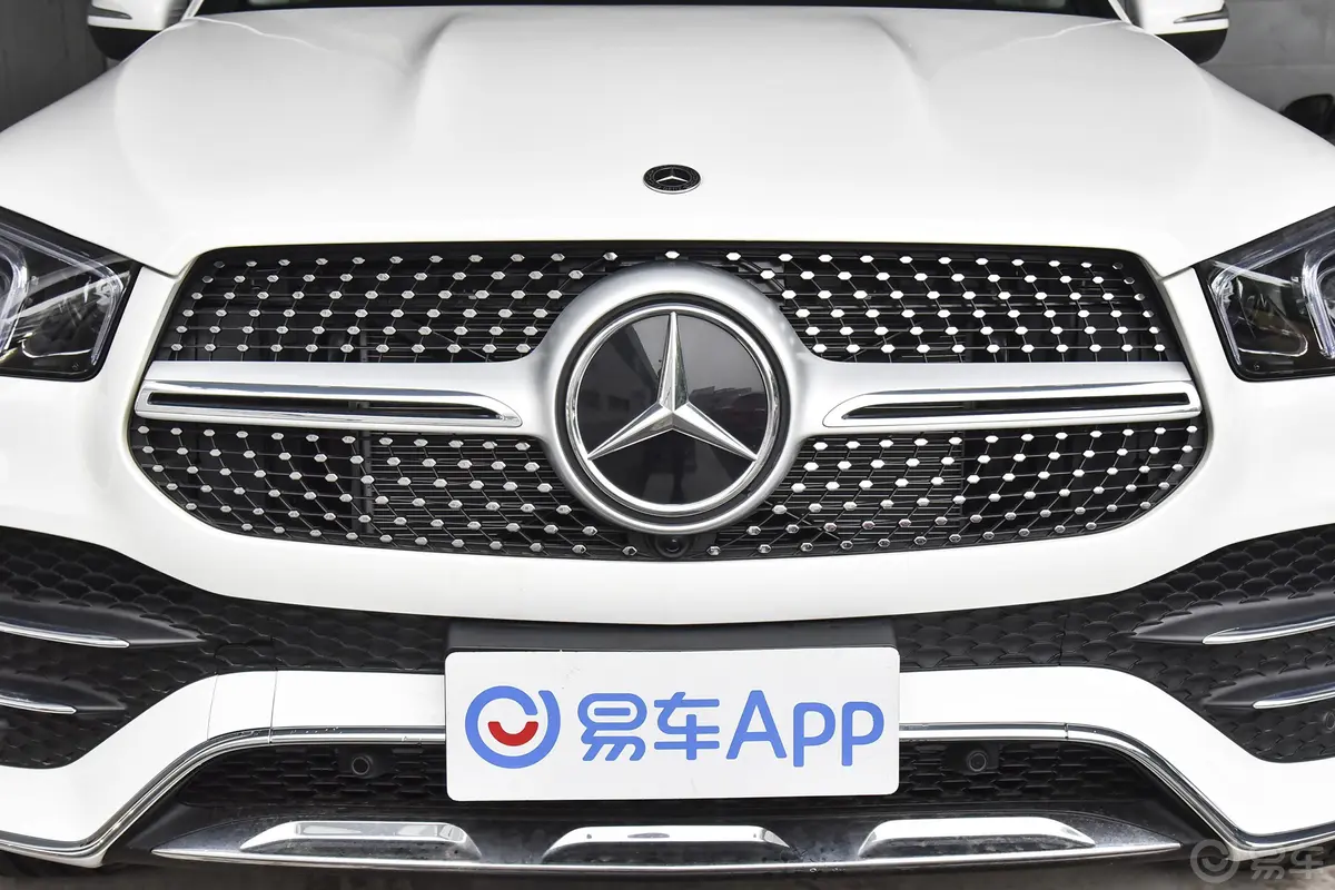 奔驰GLE轿跑GLE 350 4MATIC 轿跑SUV 时尚型外观