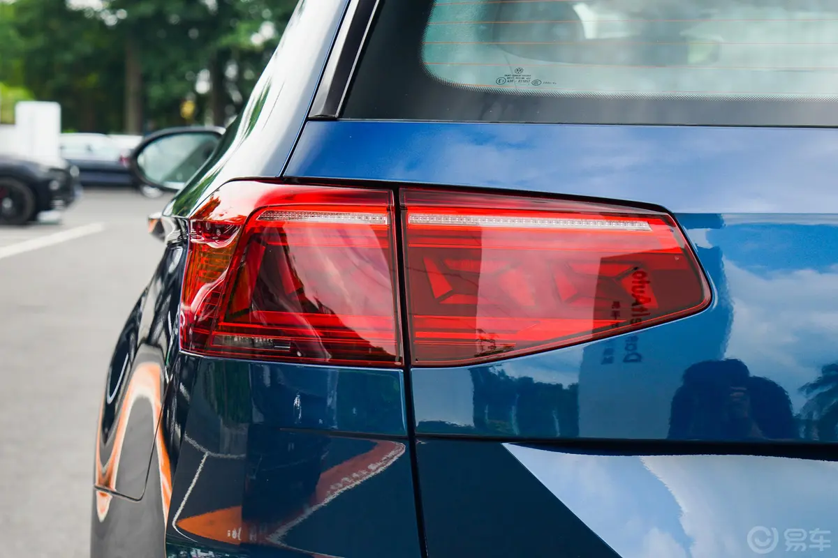 蔚揽330TSI 两驱 舒行版外观灯组
