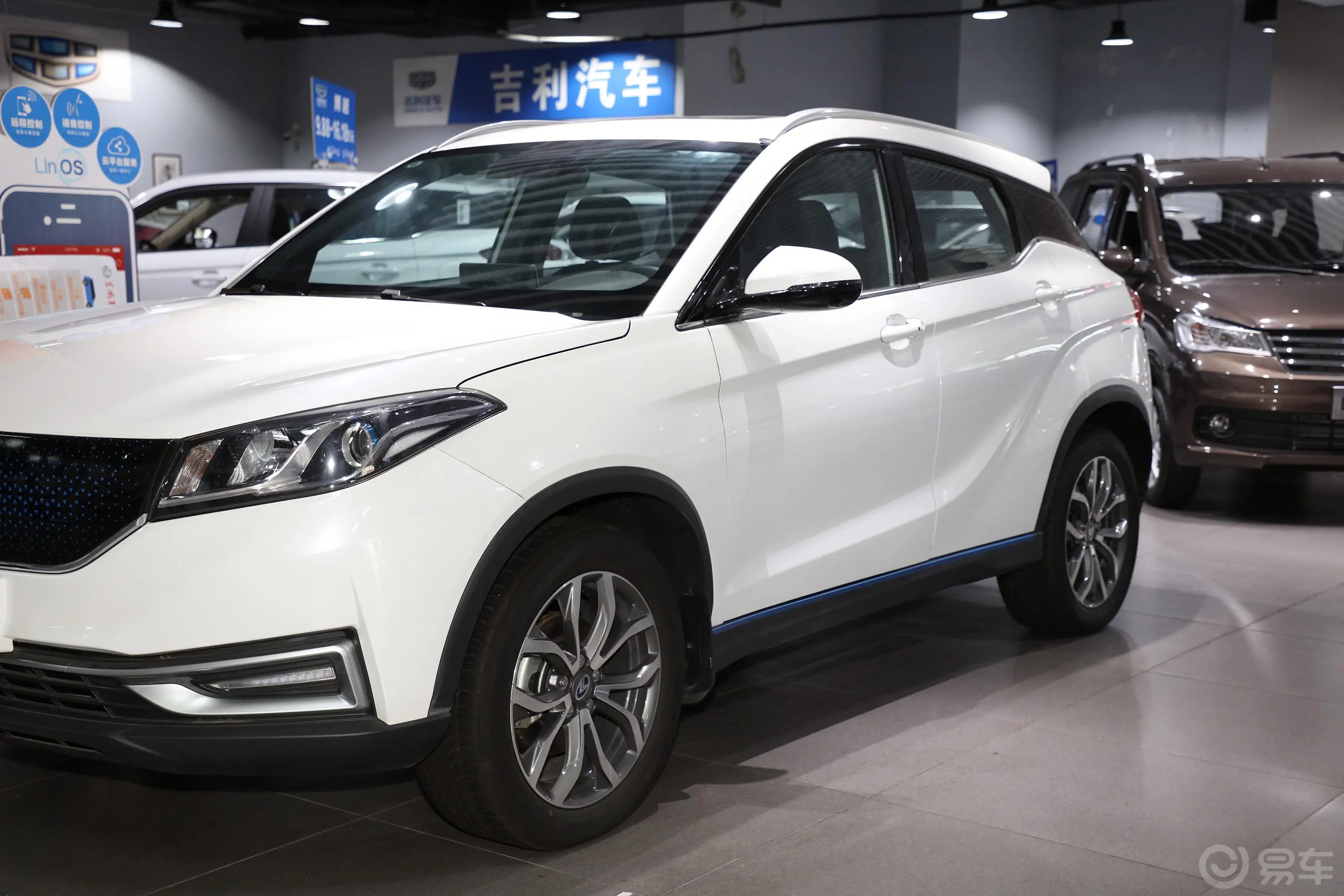 瑞驰S513智豪II型外观