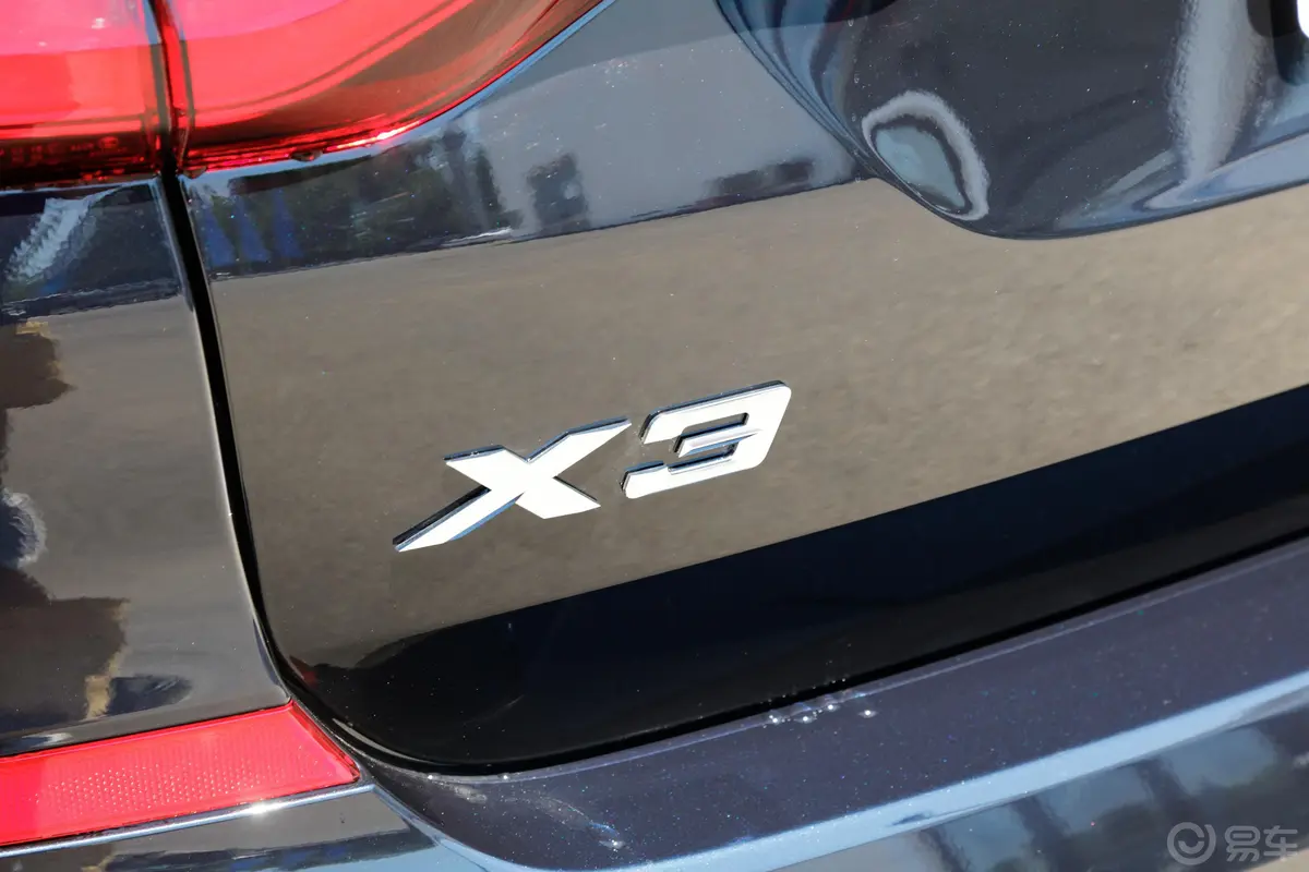 宝马X3改款 xDrive 25i M运动套装外观