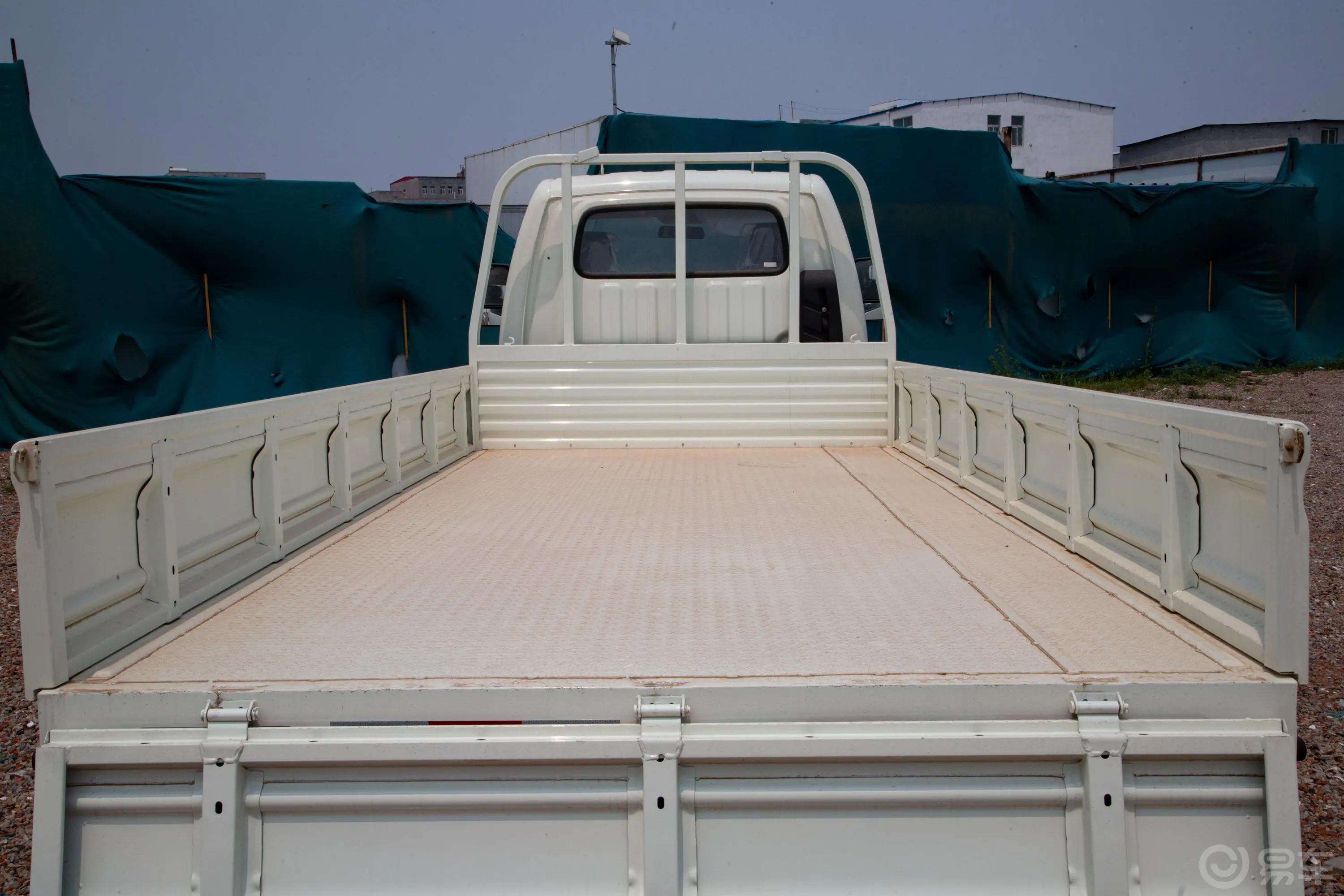 缔途缔途GX 1.6L 122马力 3.1米轴距 单排栏板载货车国VI后排头部空间