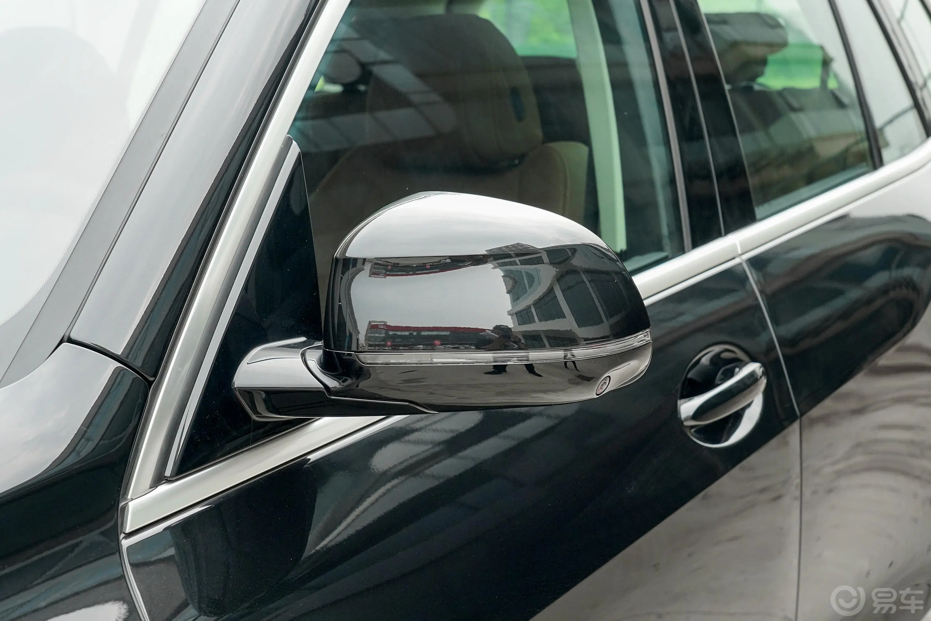 宝马X5(进口)改款 xDrive40i M运动套装主驾驶后视镜背面