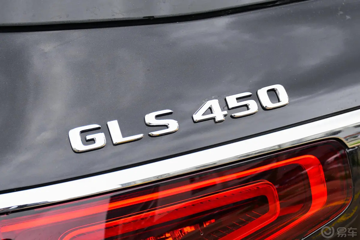 奔驰GLS改款 GLS 450 4MATIC 豪华型外观
