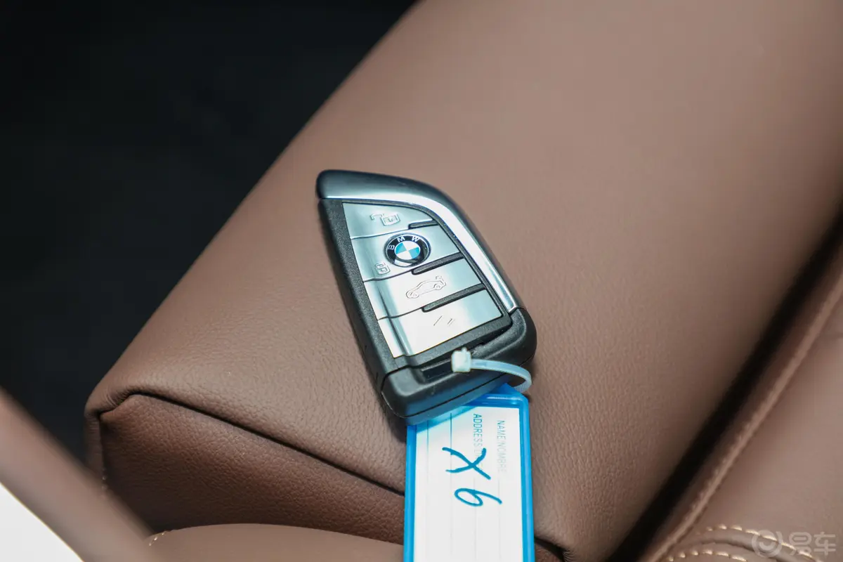 宝马X6xDrive30i M运动套装内饰