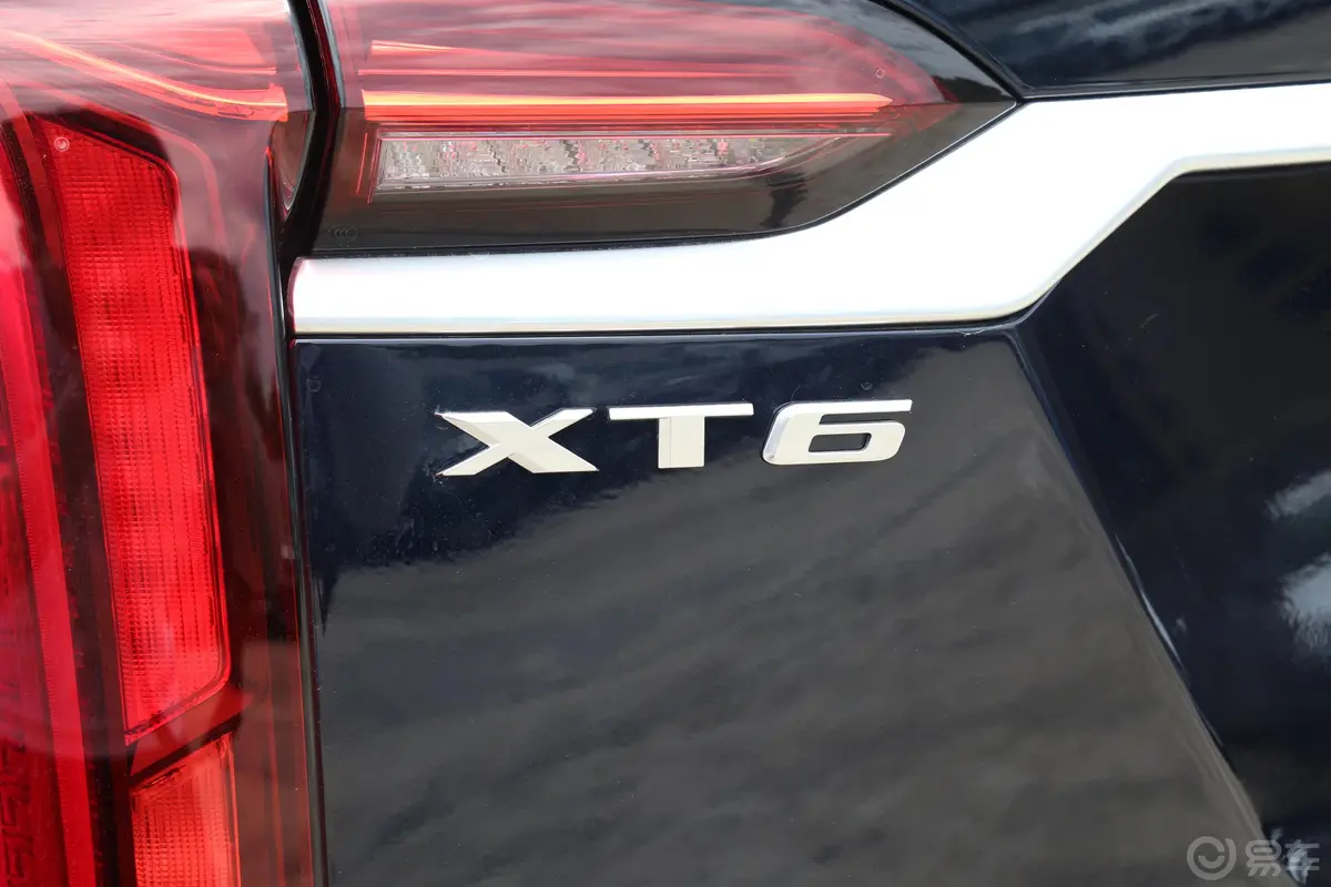 凯迪拉克XT6轻混 2.0T 四驱豪华型 7座外观细节