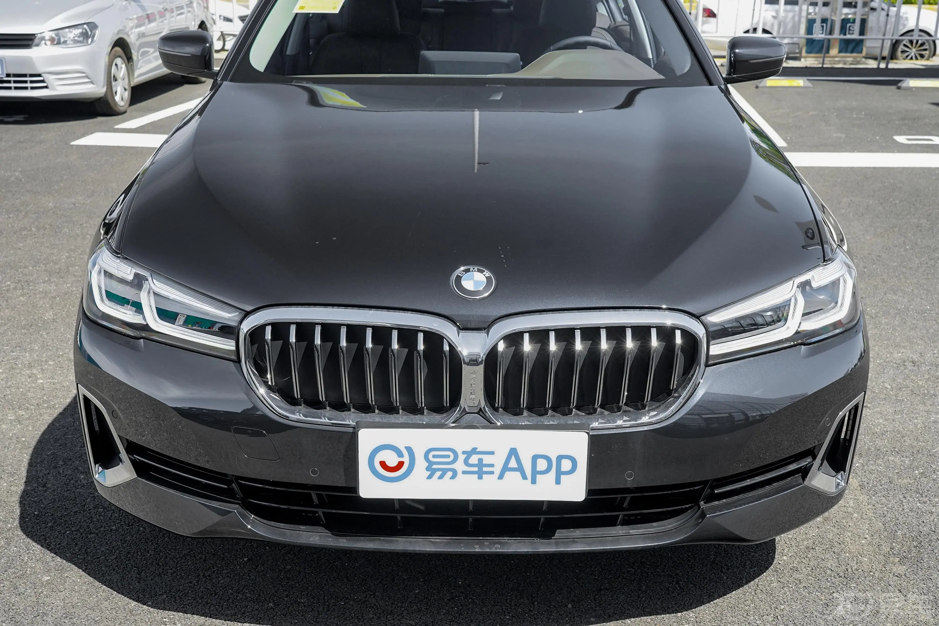 宝马5系改款 530Li xDrive 豪华套装外观