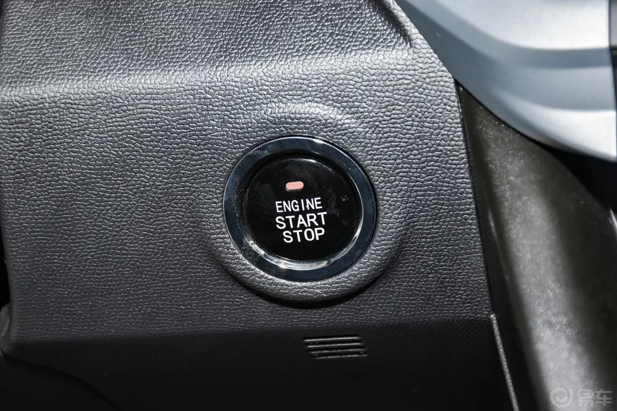 凯程F702.5T 手动 四驱 长轴 豪华版 柴油钥匙孔或一键启动按键