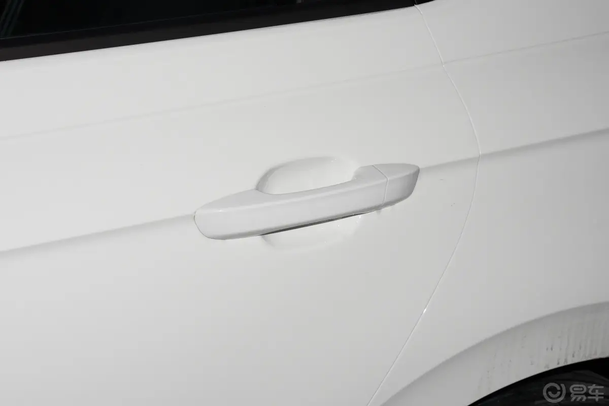 PoloPlus 1.5L 手动 全景乐享版驾驶员侧后门把手