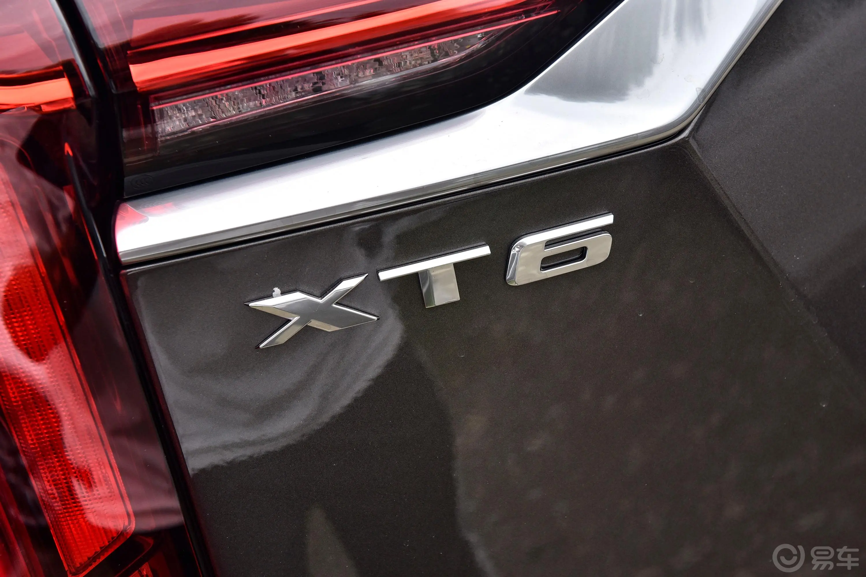 凯迪拉克XT6轻混 2.0T 四驱风尚型 7座外观细节