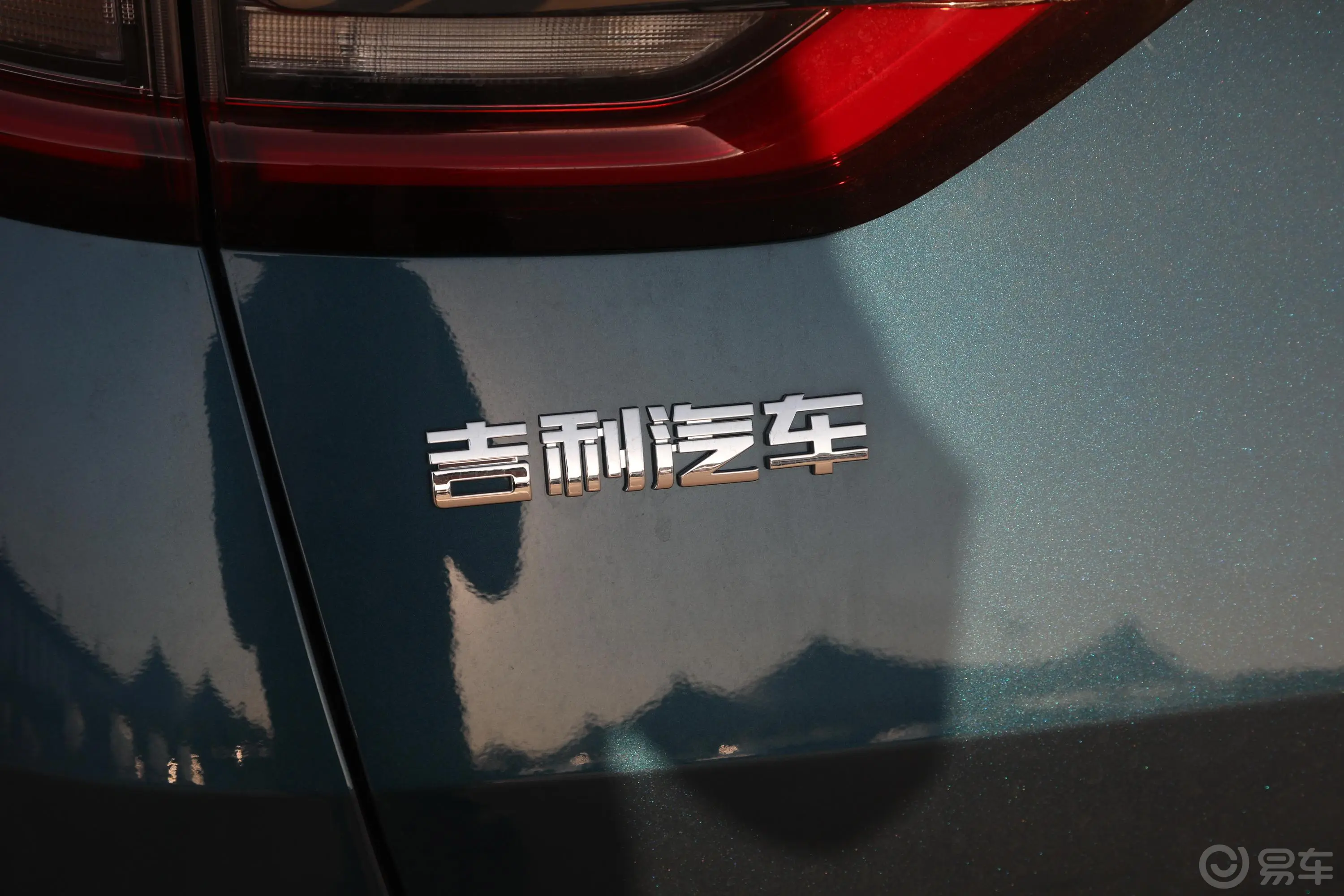 嘉际1.8T 白金豪华型外观