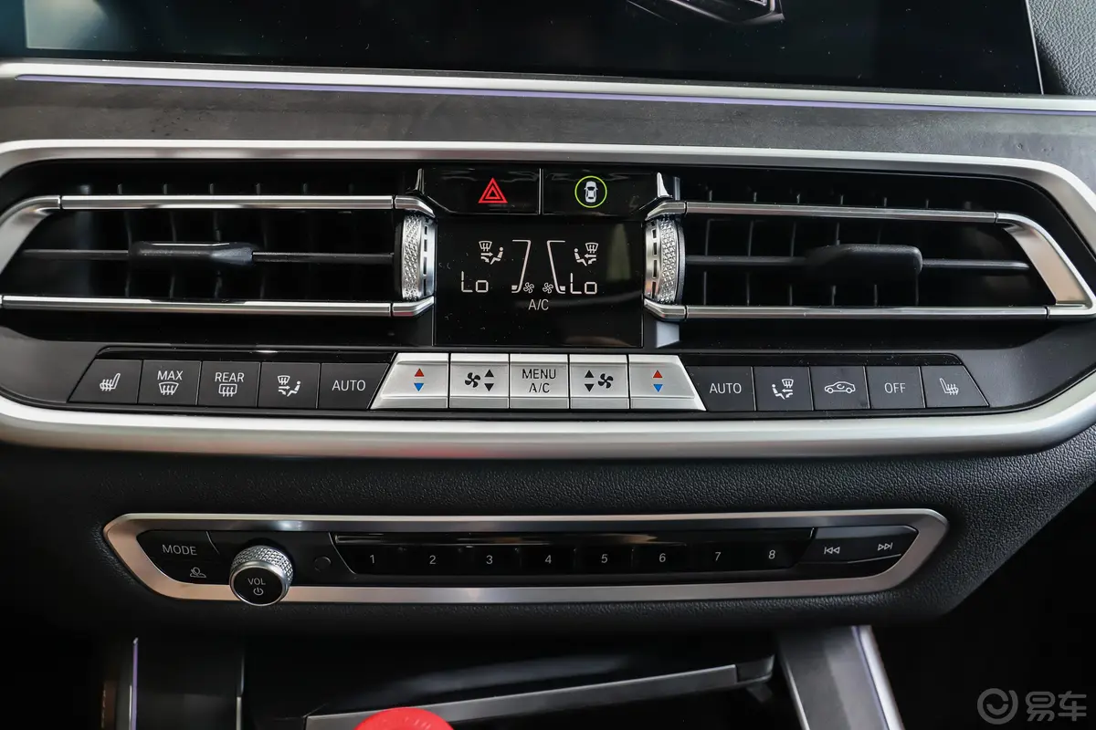 宝马X5(进口)改款 xDrive30i X设计套装空调