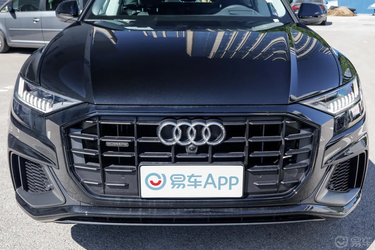 奥迪Q855 TFSI quattro 豪华动感型外观细节