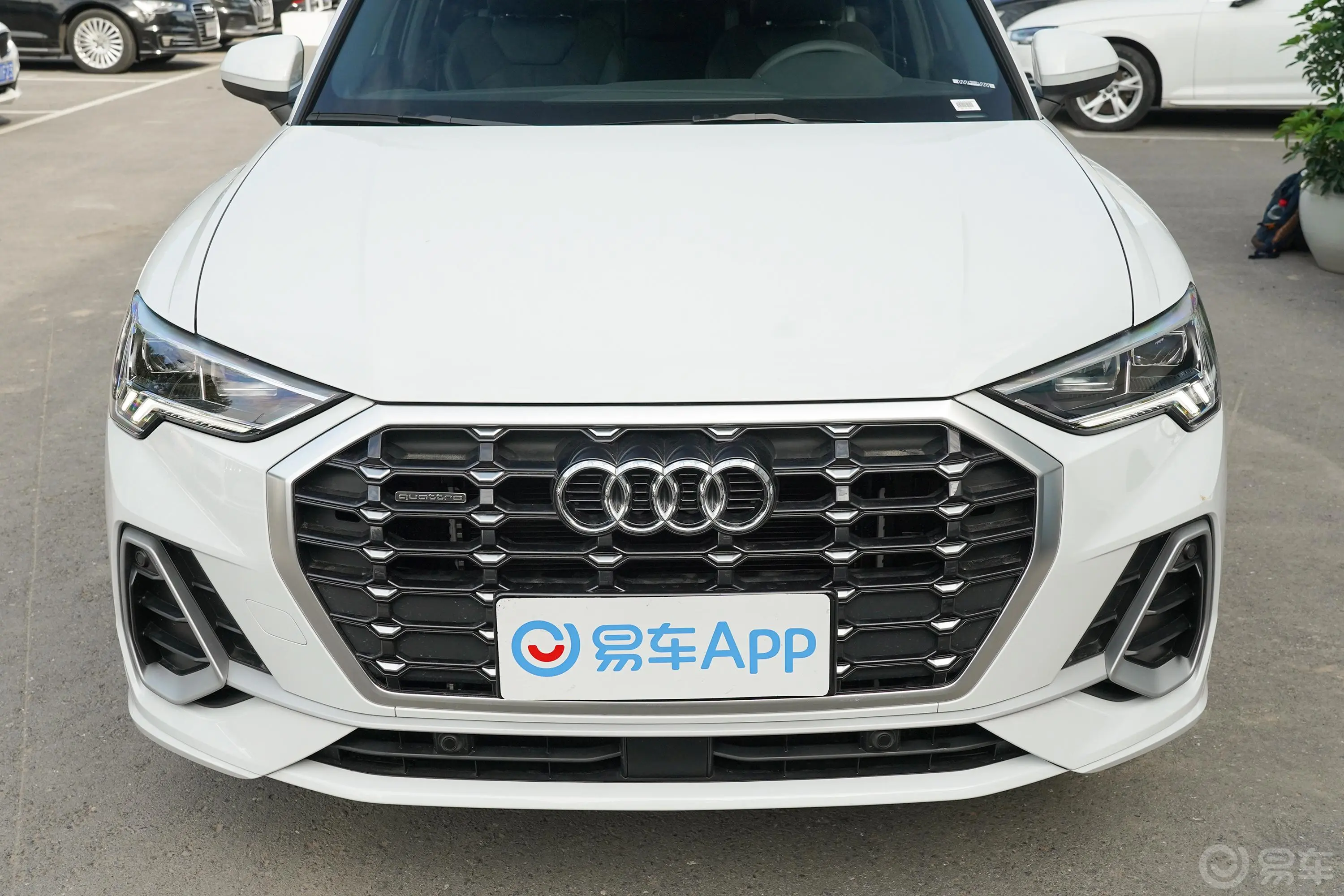 奥迪Q345 TFSI quattro 时尚动感型外观