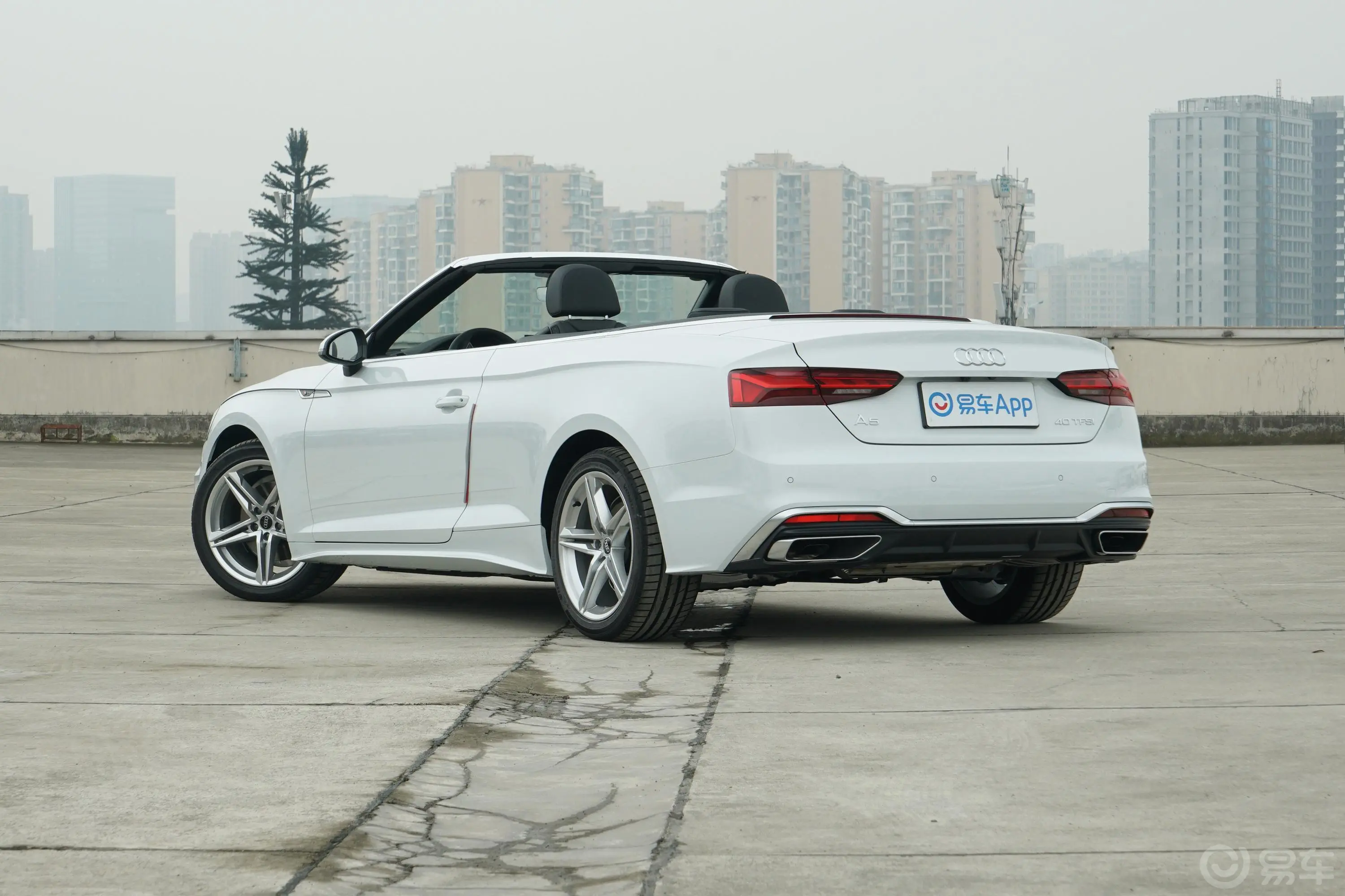 奥迪A5Cabriolet 40 TFSI 时尚动感型外观