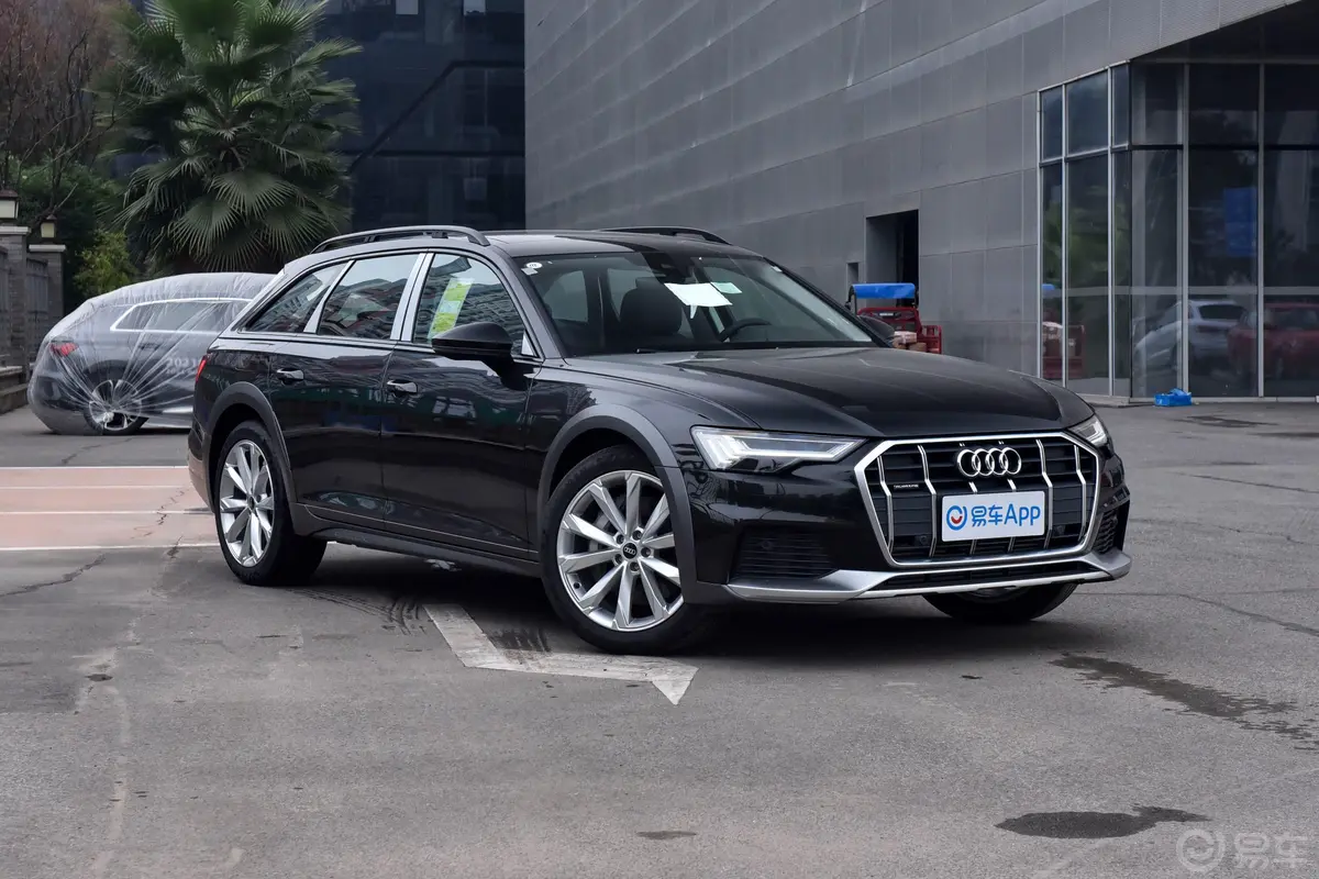 奥迪A6Allroad quattro 探索家 55 TFSI 尊享越野型外观