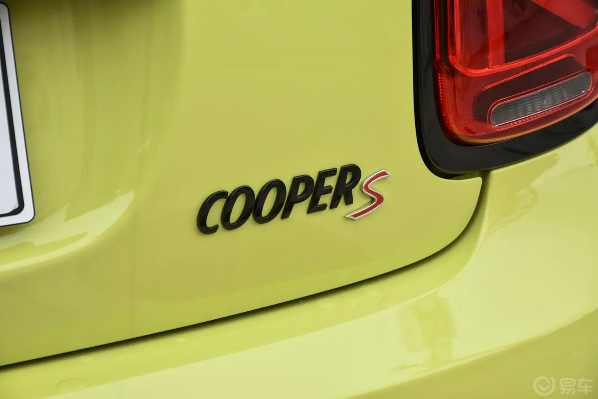 MINI CABRIO改款 2.0T COOPER S CABRIO 经典派外观