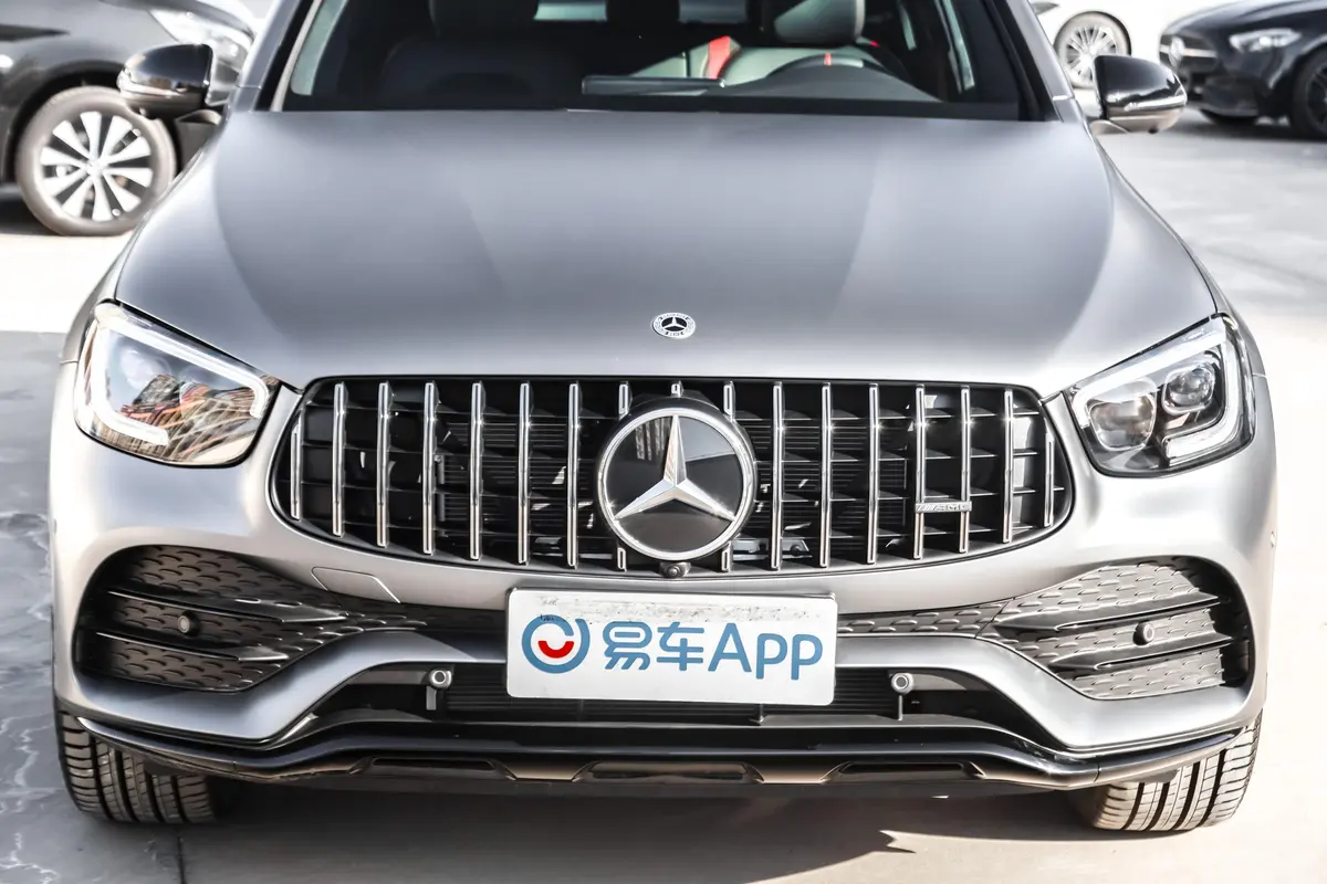 奔驰GLC轿跑 AMGAMG GLC 43 4MATIC 轿跑SUV外观