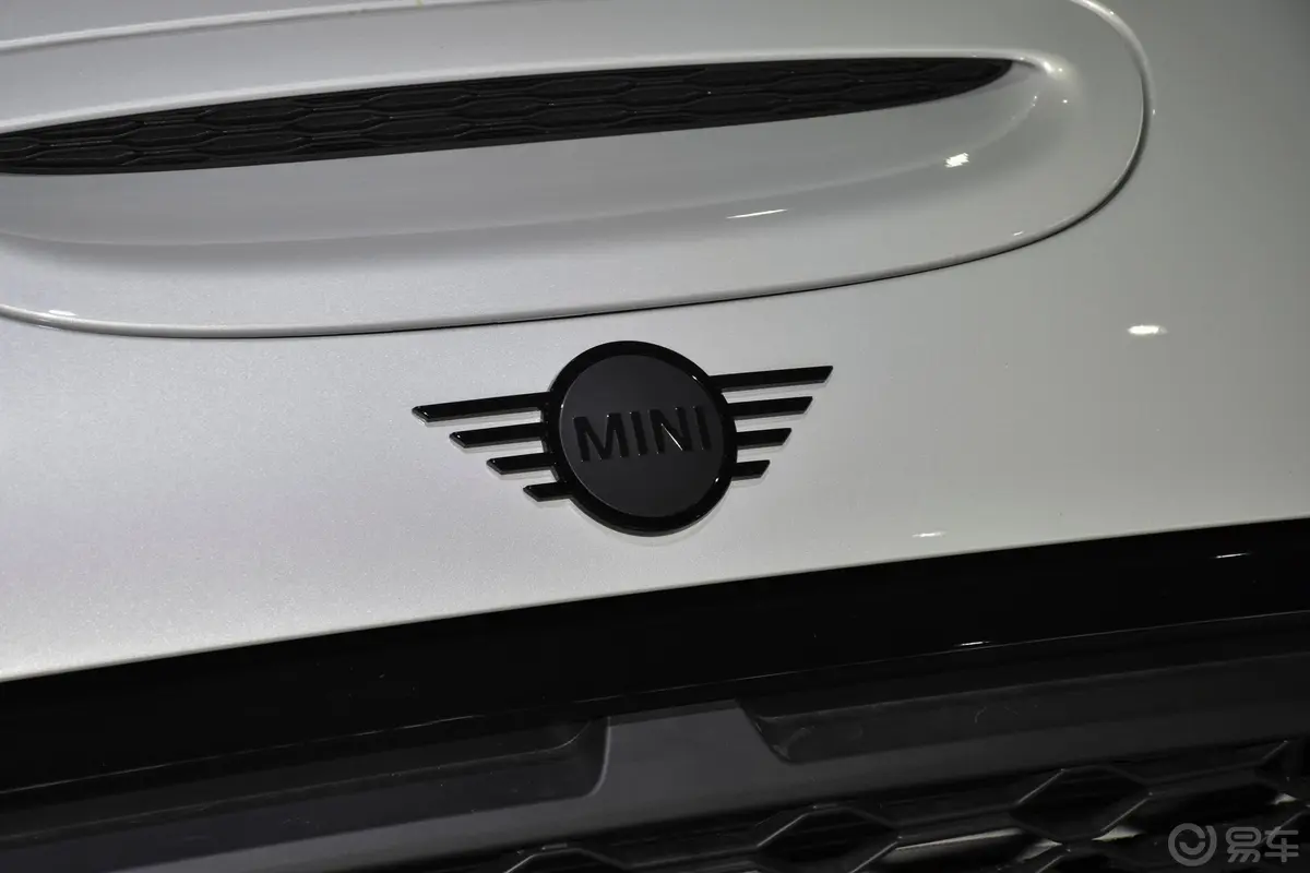 MINI JCW改款 2.0T JOHN COOPER WORKS ALL-IN外观