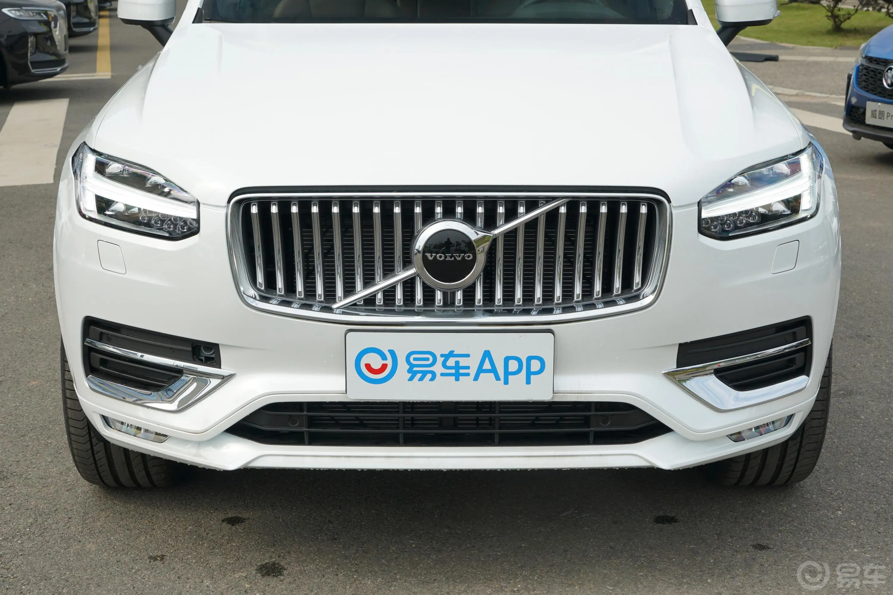 沃尔沃XC90B6 智逸豪华版 7座外观