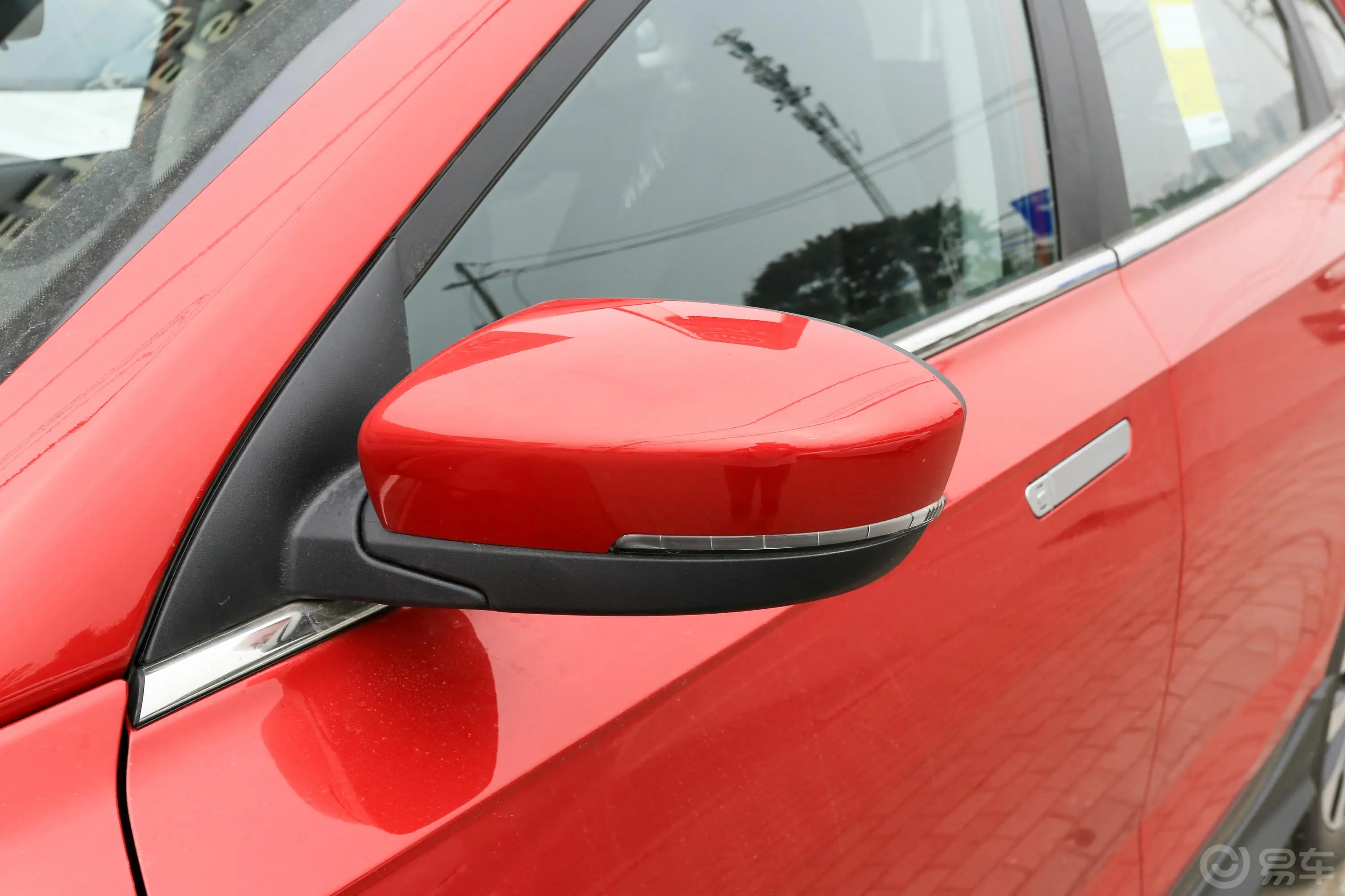 威马EX5EX5-Z NEX探索版主驾驶后视镜背面