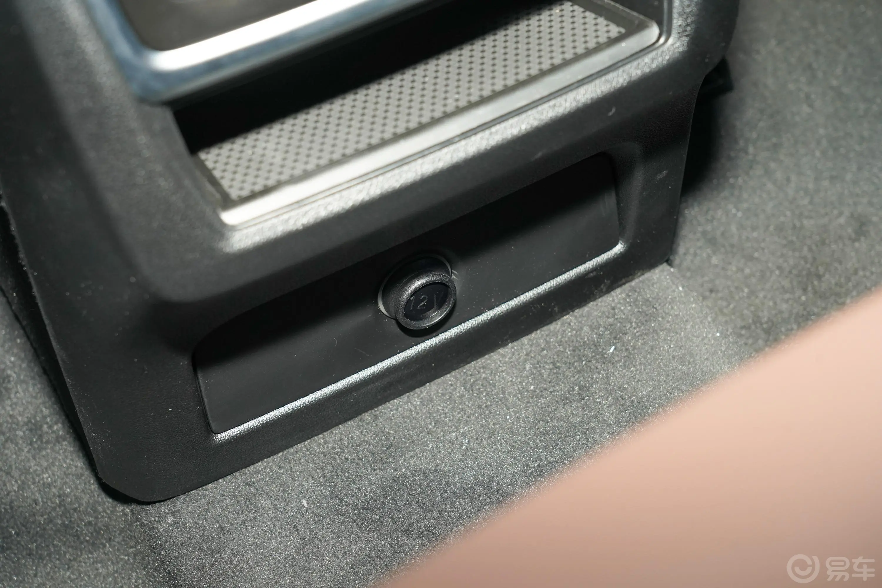 宝马X5(进口)xDrive40i 尊享型 M运动套装空间