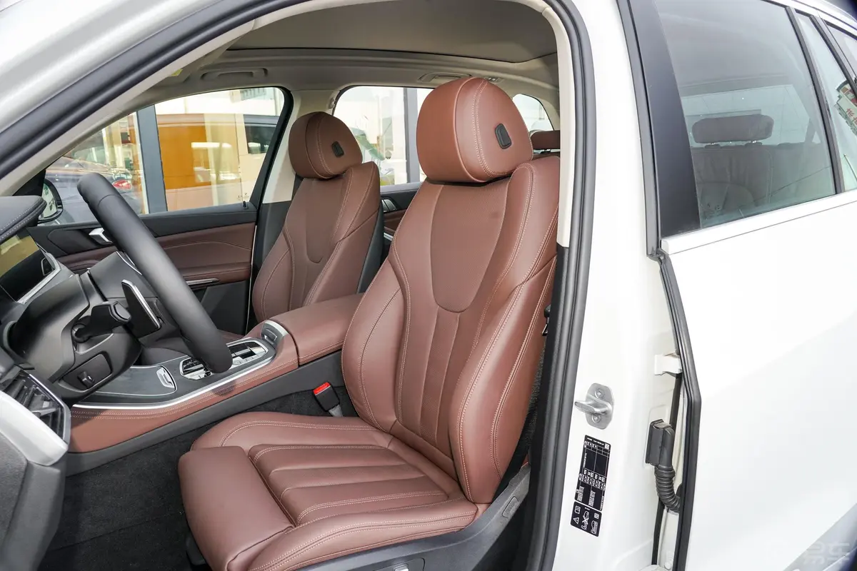 宝马X5(进口)xDrive30i M运动套装驾驶员座椅