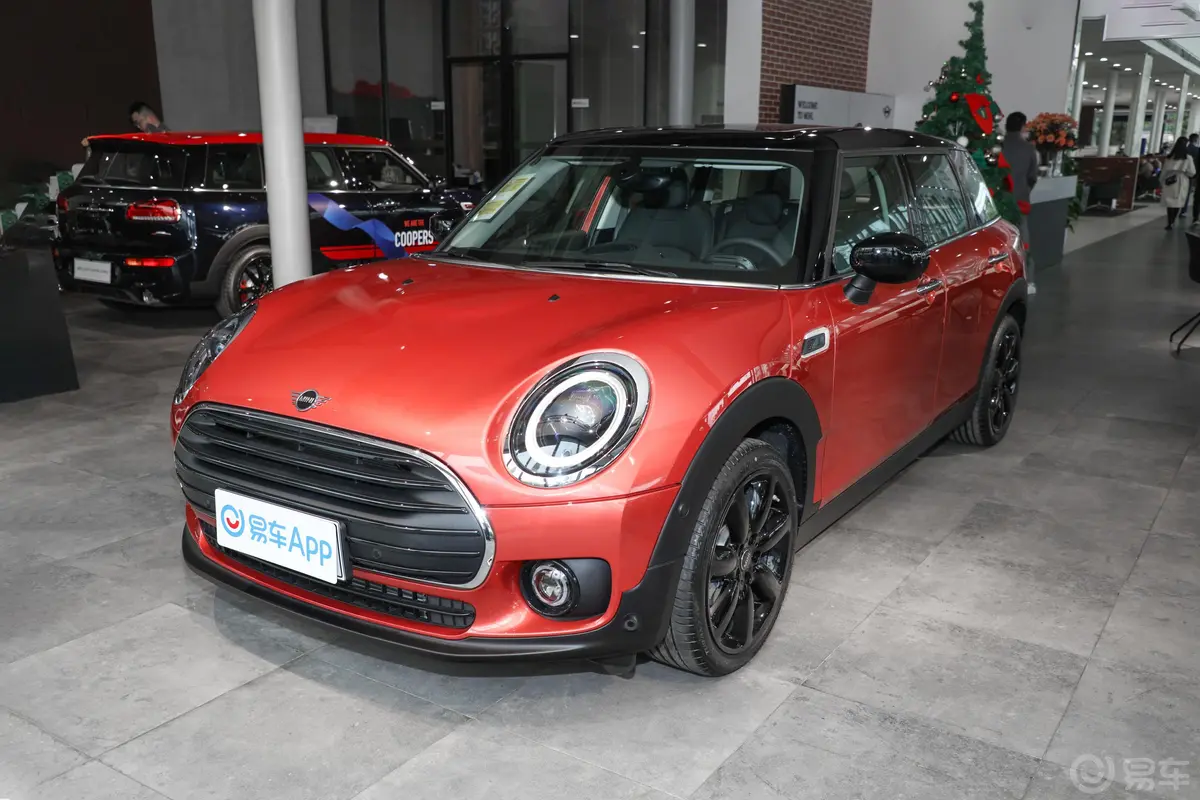 MINI CLUBMAN改款 1.5T COOPER侧前45度车头向左水平