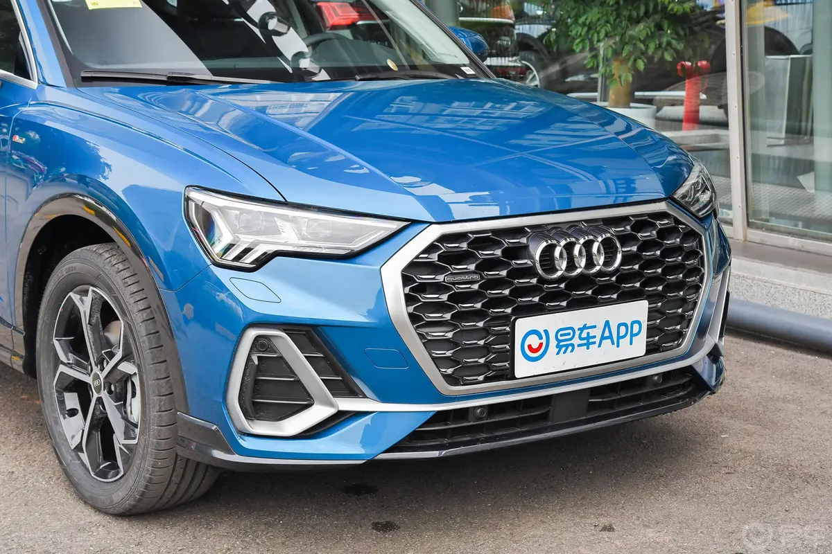 奥迪Q3 Sportback45 TFSI quattro 时尚型外观