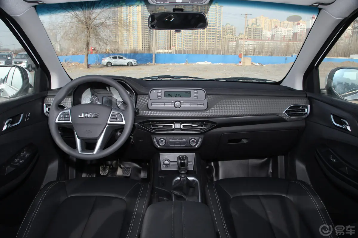 宝典低货台 1.8T 手动 两驱 标轴舒享版 汽油副驾驶座椅