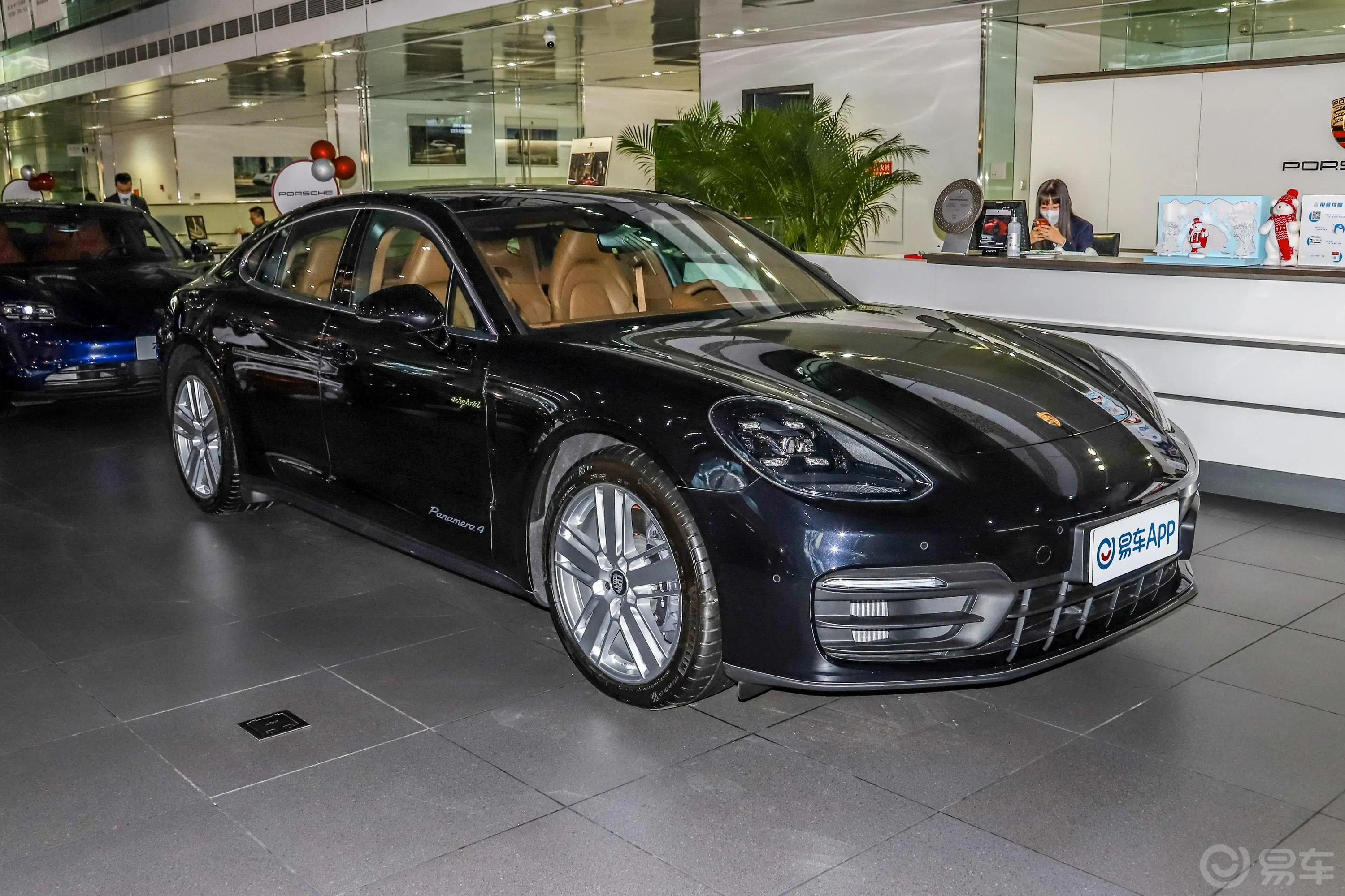 Panamera E-HybridPanamera 4 E-Hybrid 2.9T外观