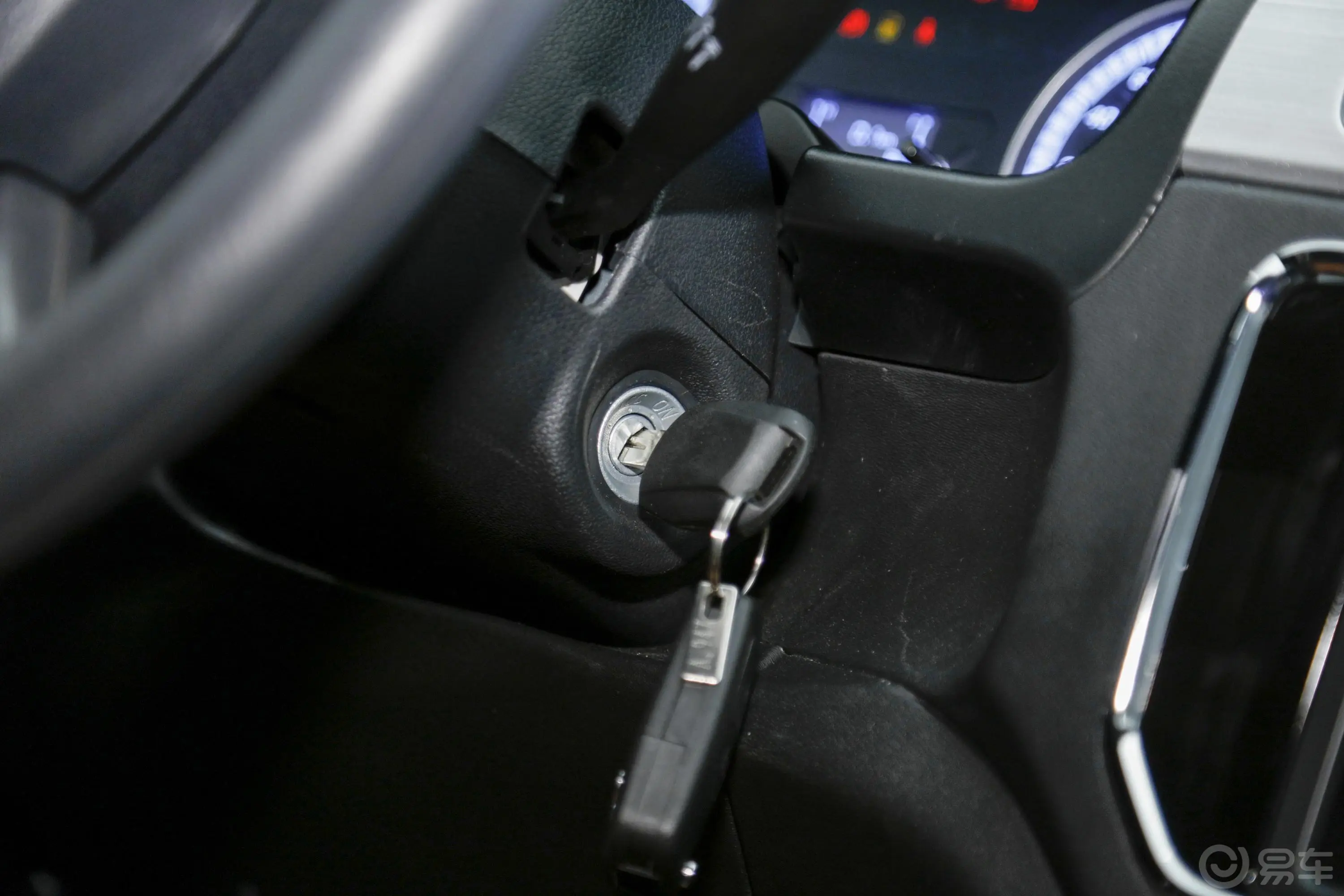 凯程F3001.5L 手动 长轴 后浪版钥匙孔或一键启动按键