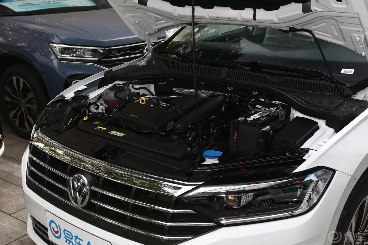 速腾280TSI 双离合飞越版外观