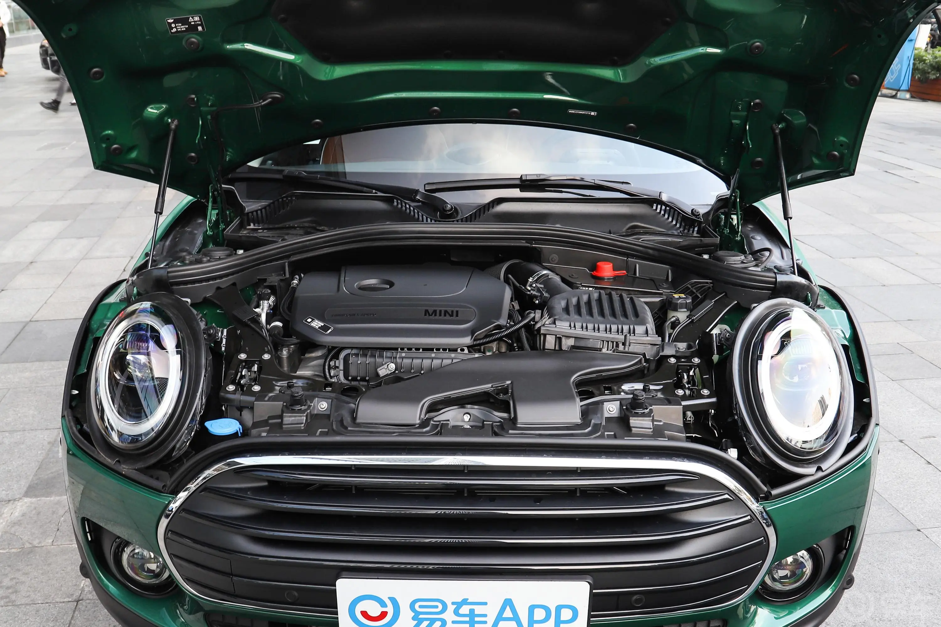 MINI CLUBMAN改款 1.5T COOPER 鉴赏家发动机舱整体