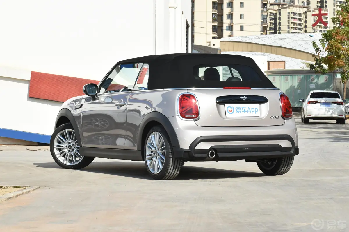 MINI CABRIO改款 1.5T COOPER CABRIO 经典派侧后45度车头向左水平