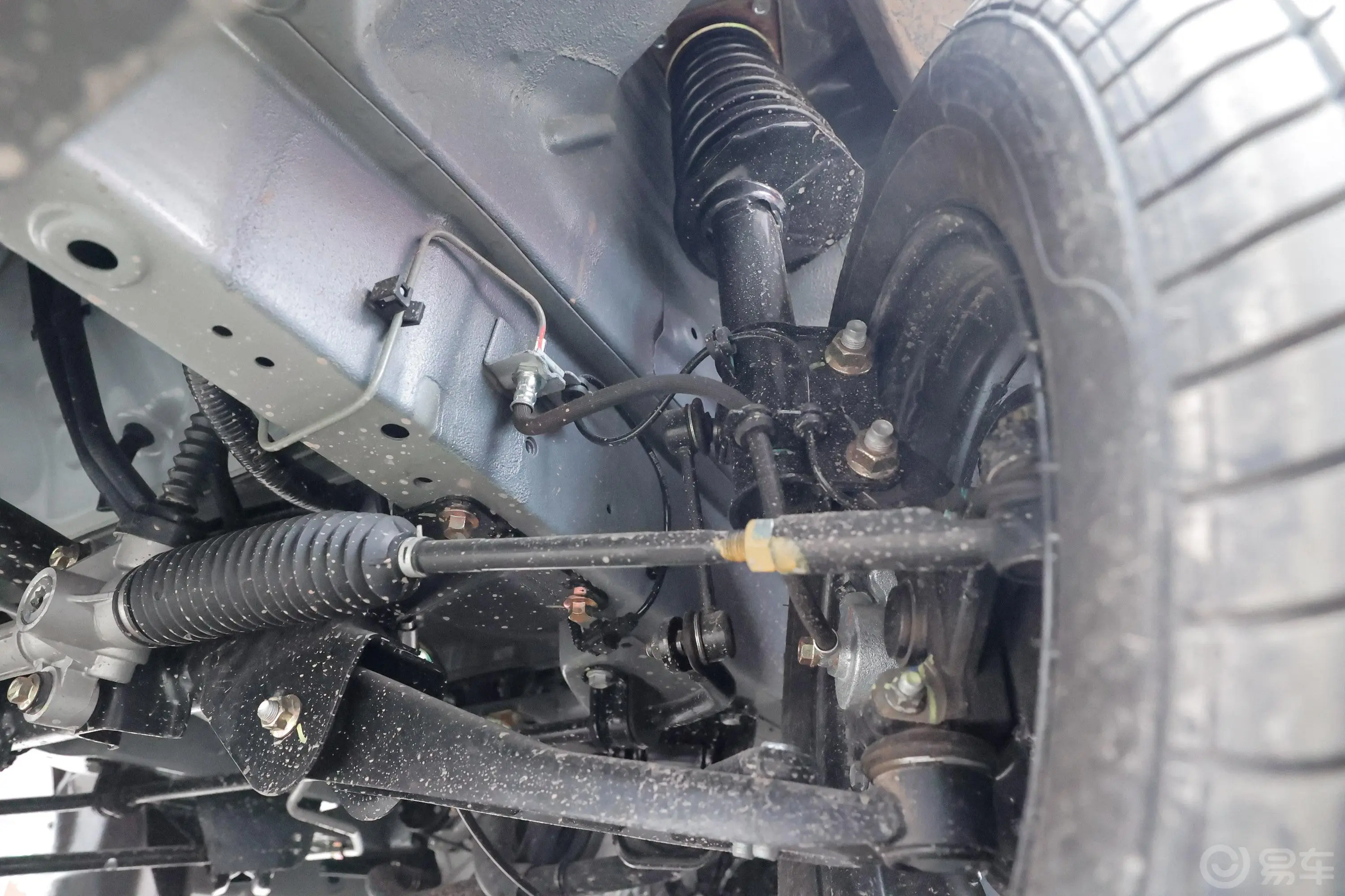 跨越星V31.5L 客车豪华型 7座左侧前悬架