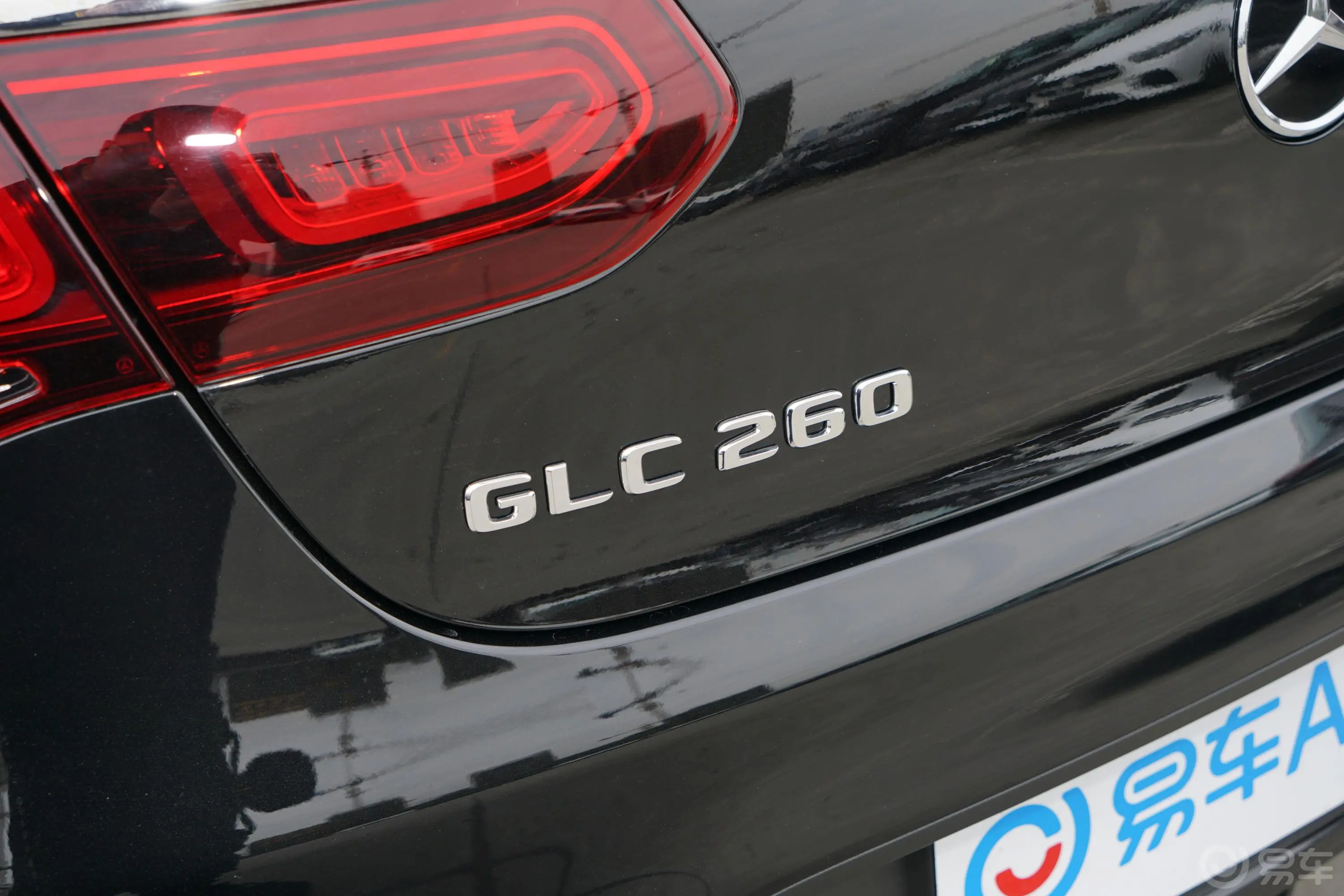 奔驰GLC轿跑改款 GLC 260 4MATIC 轿跑SUV外观