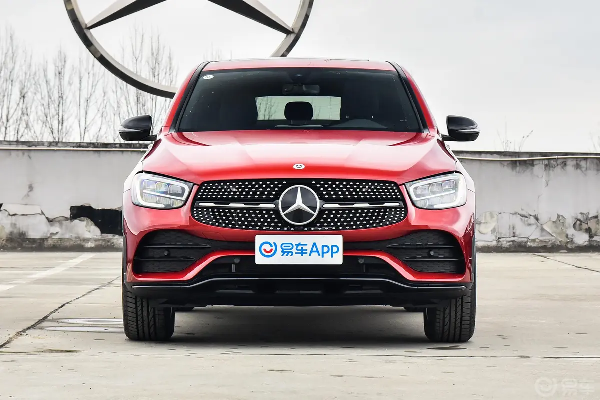 奔驰GLC轿跑改款 GLC 260 4MATIC 轿跑SUV外观