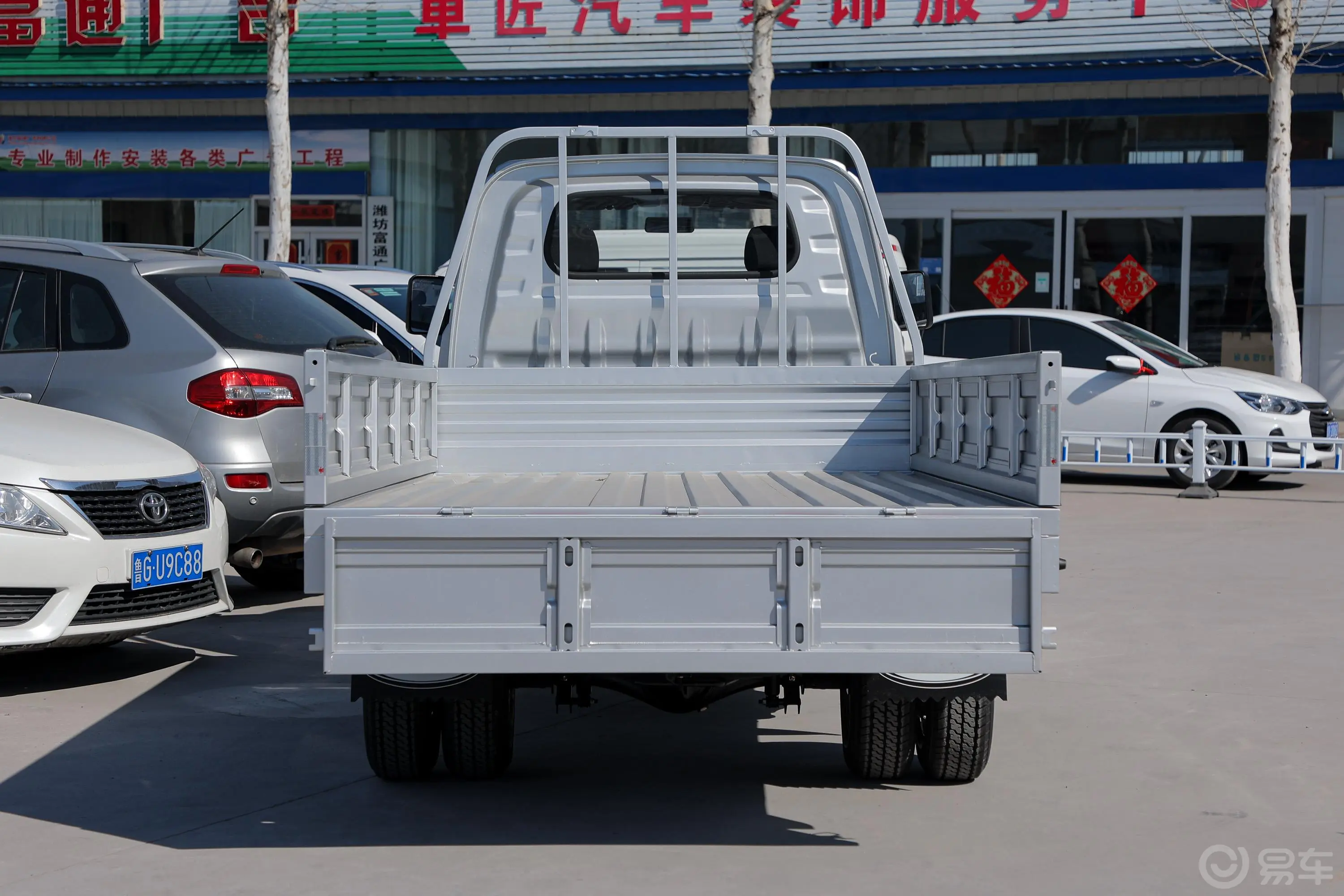 开瑞X61.6L 手动 单排标准型栏板空间