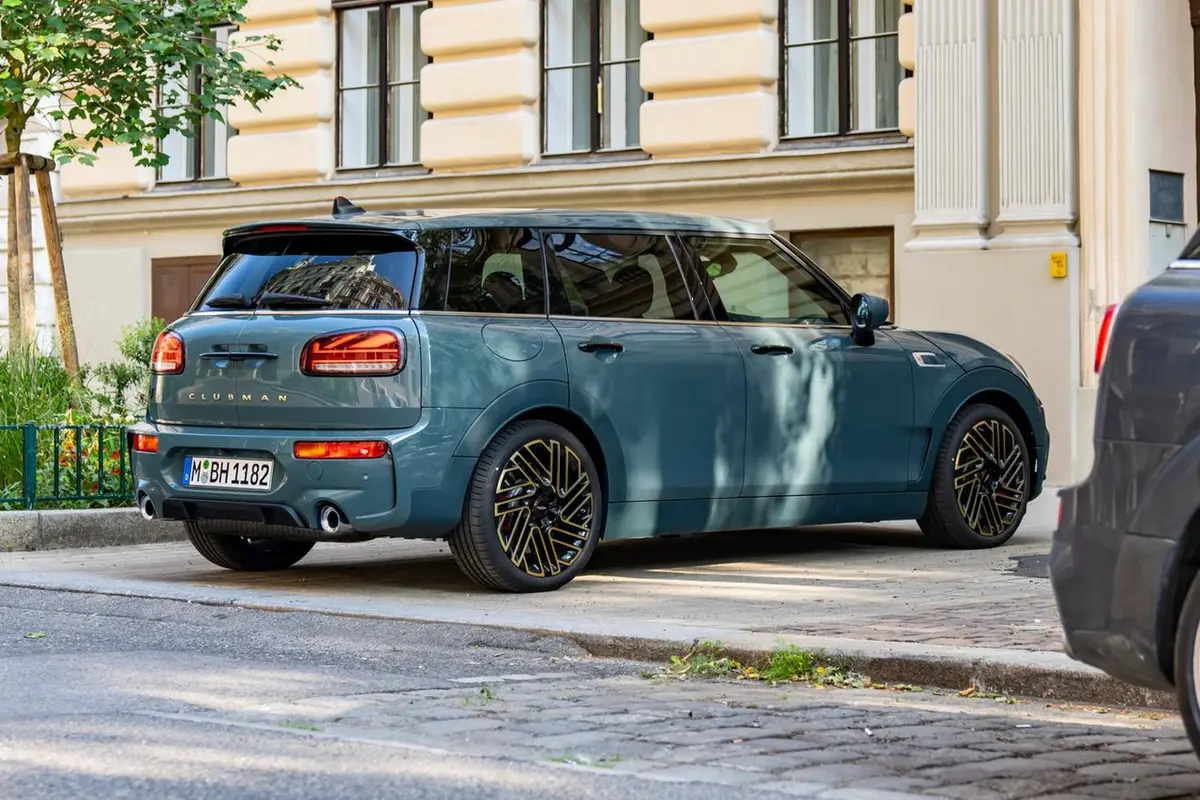 MINI JCW CLUBMAN