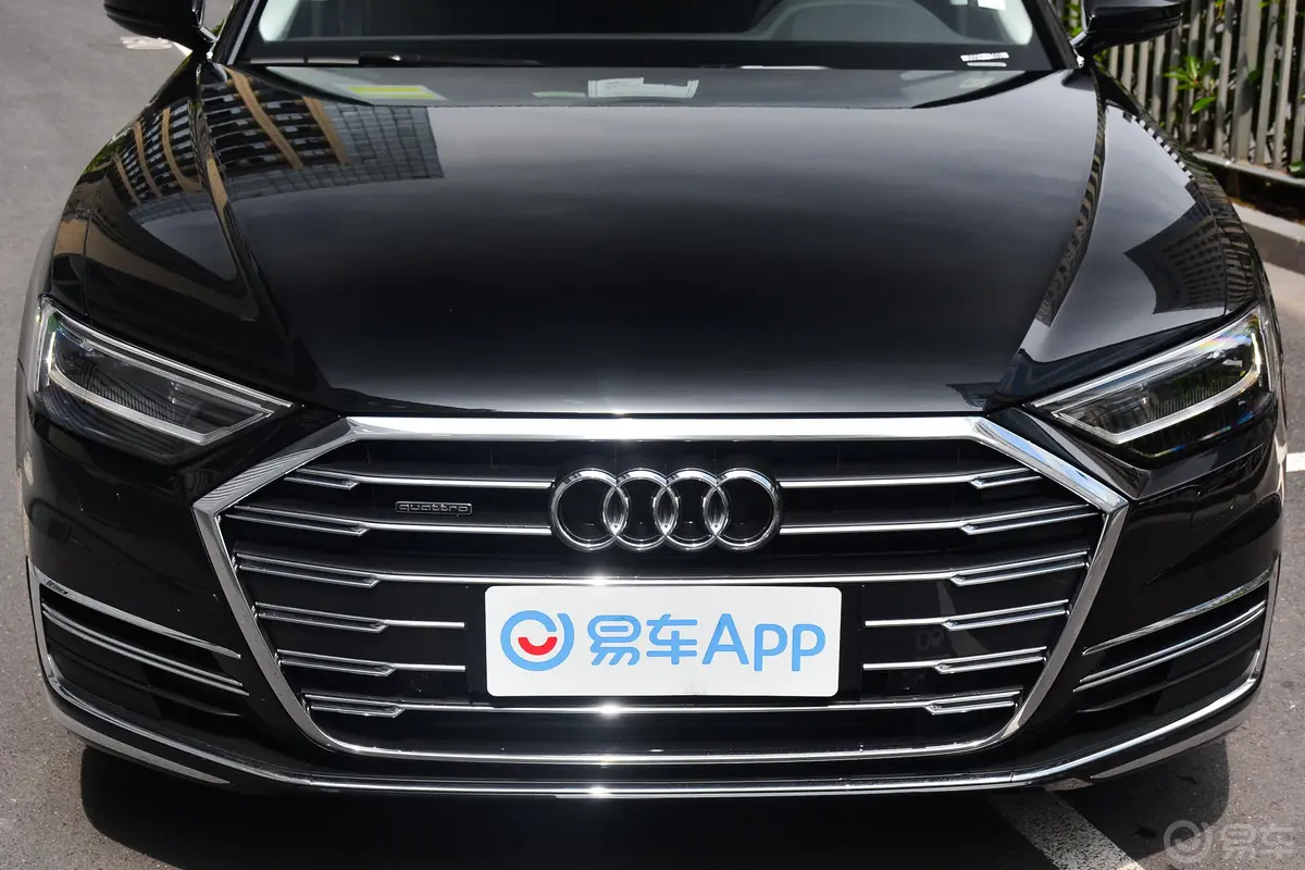 奥迪A8A8L 50 TFSI quattro 舒适型 典藏版外观