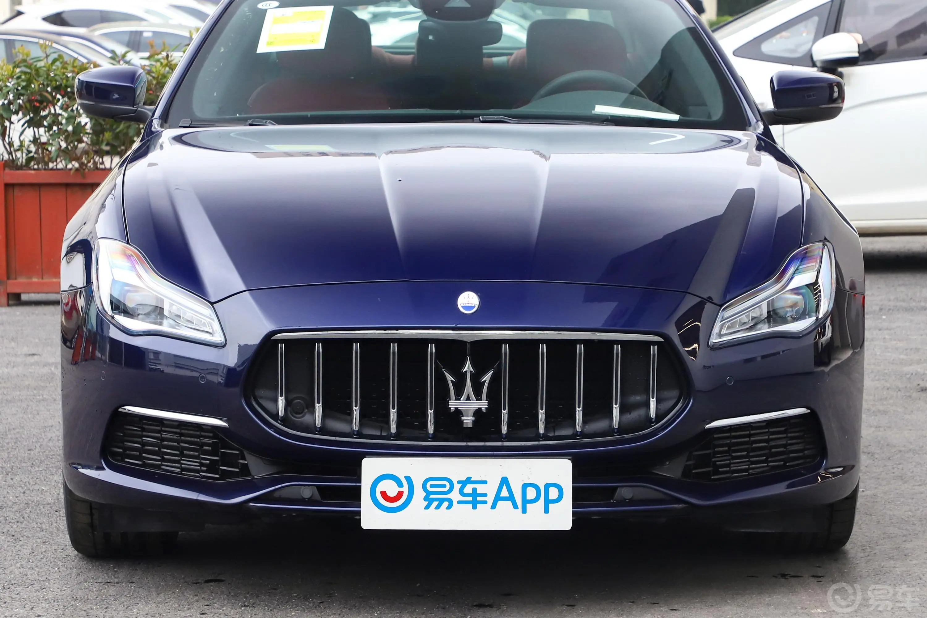 Quattroporte3.0T 豪华版外观