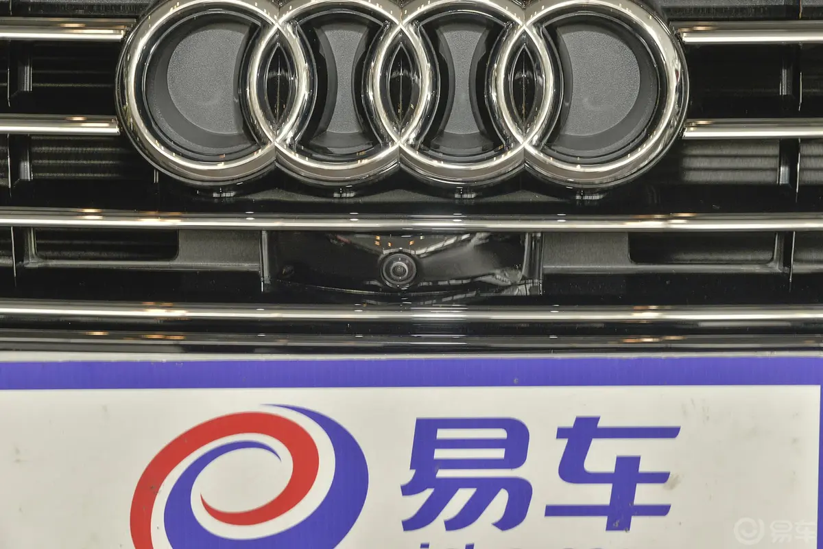 奥迪A6L45 TFSI quattro 运动型外观