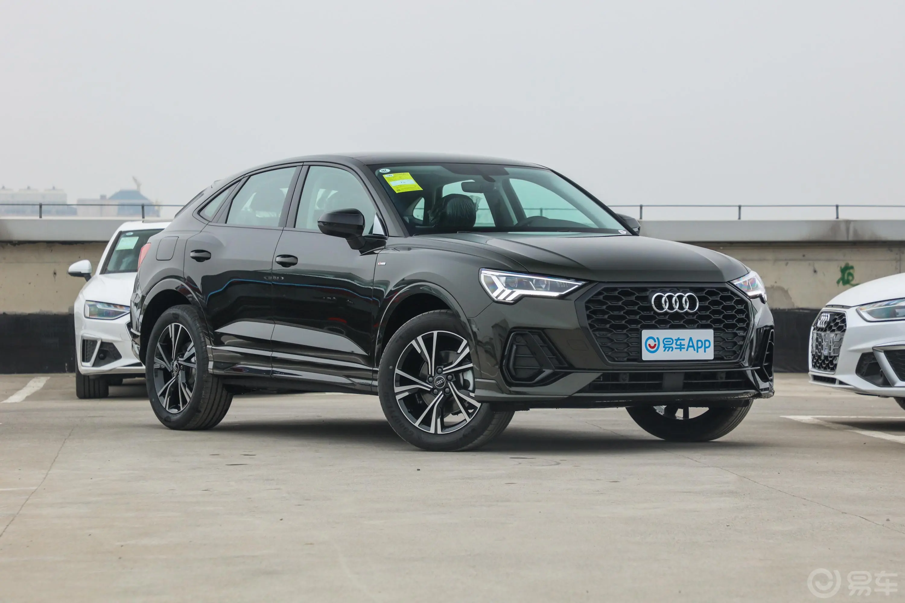 奥迪Q3 Sportback40 TFSI 时尚型外观