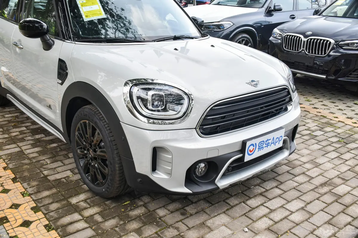 MINI COUNTRYMAN改款 1.5T COOPER ALL4 鉴赏家外观