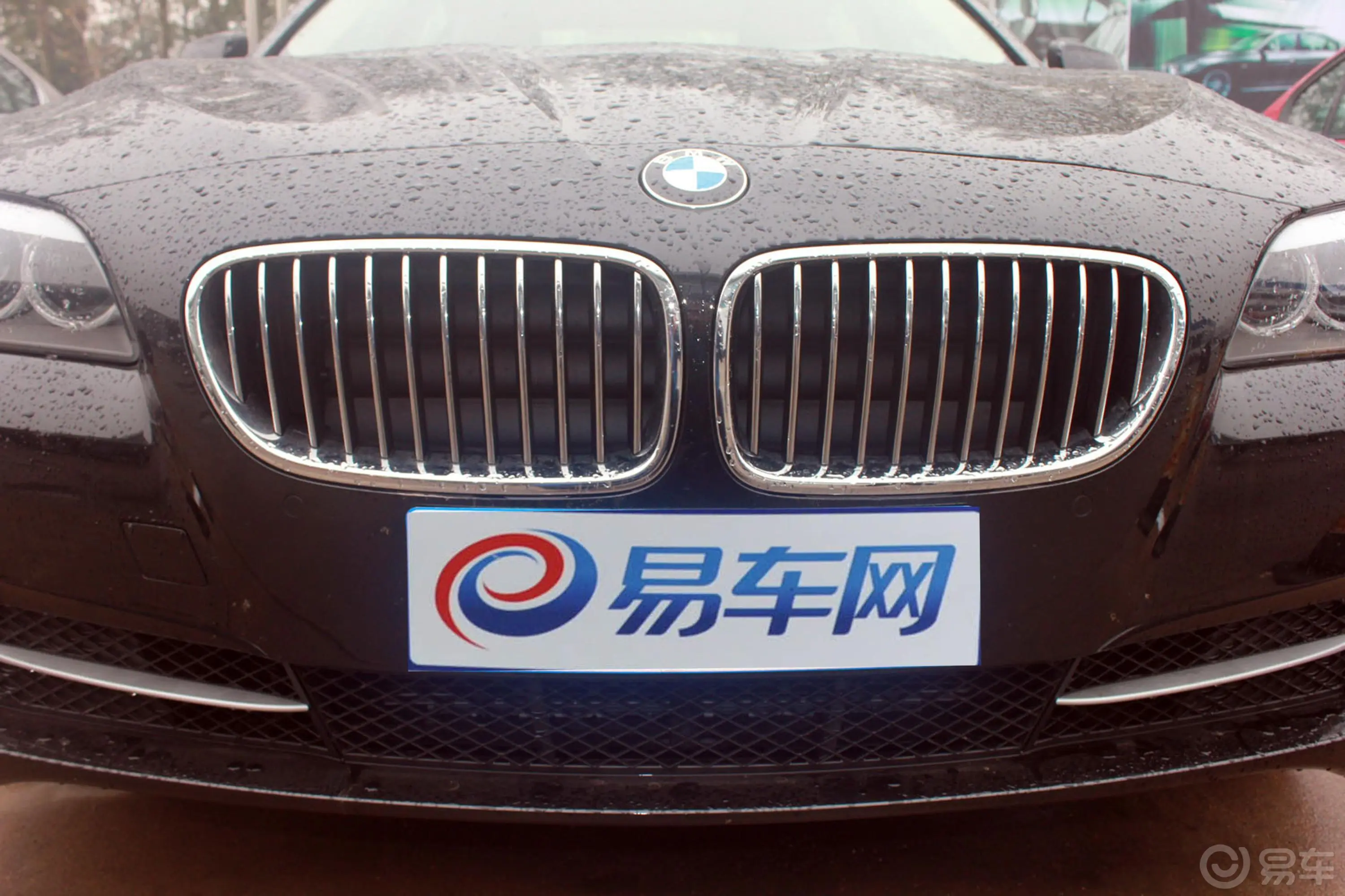 宝马5系520Li 典雅型外观